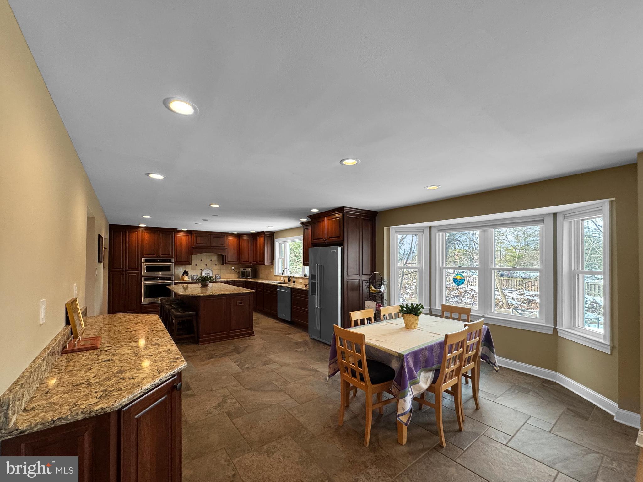 COLLEGEVILLE CROSS - Residential