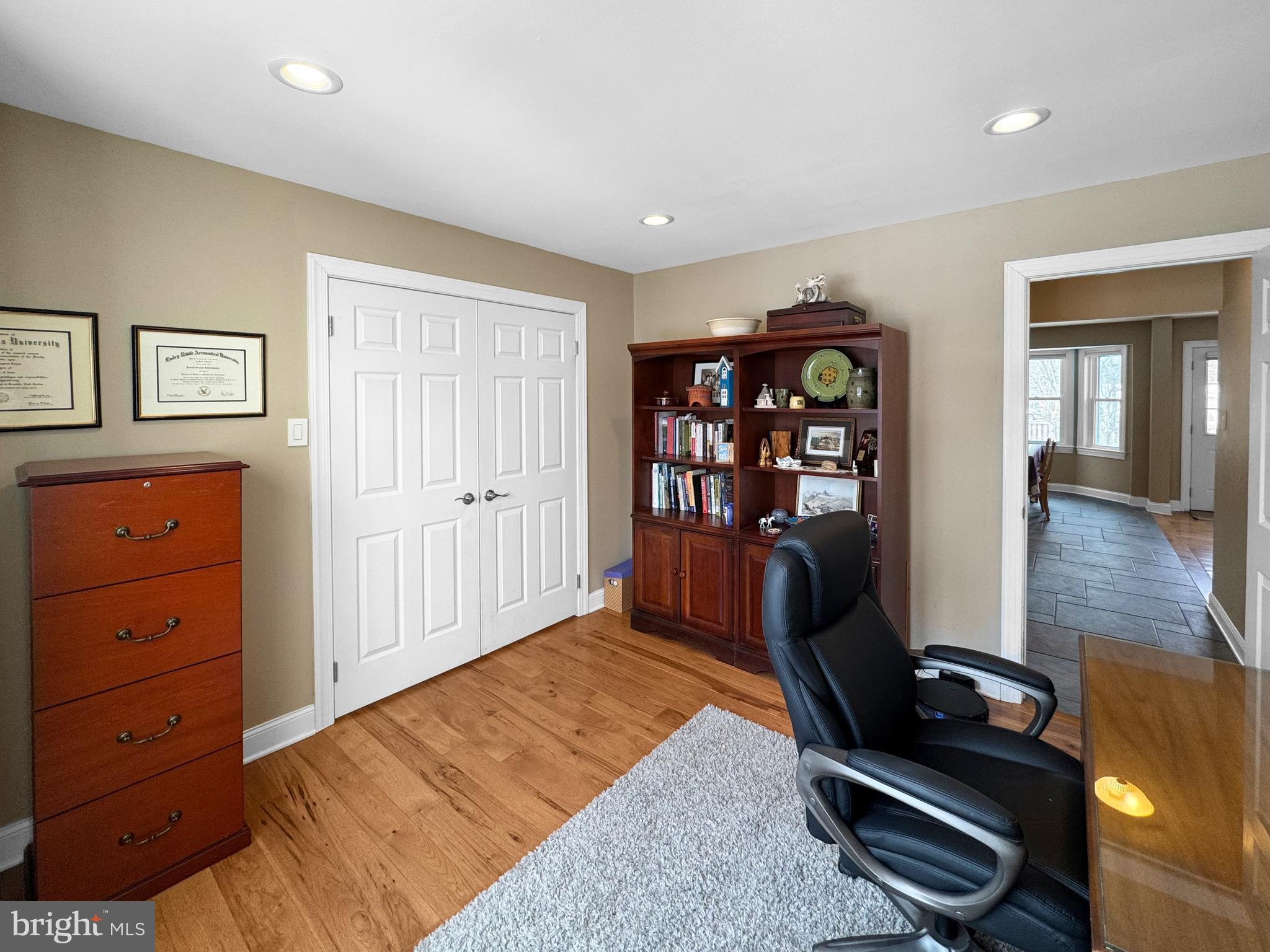 COLLEGEVILLE CROSS - Residential