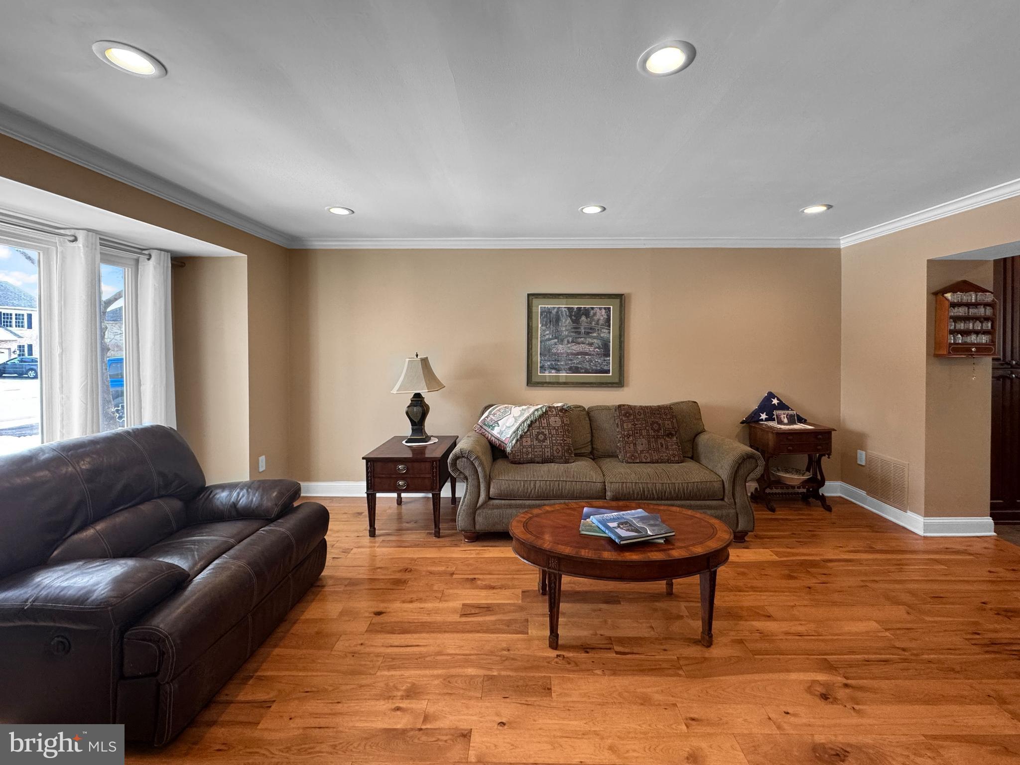 COLLEGEVILLE CROSS - Residential