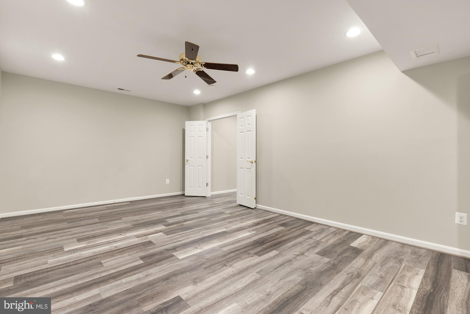 GLENELG ESTATES - Residential