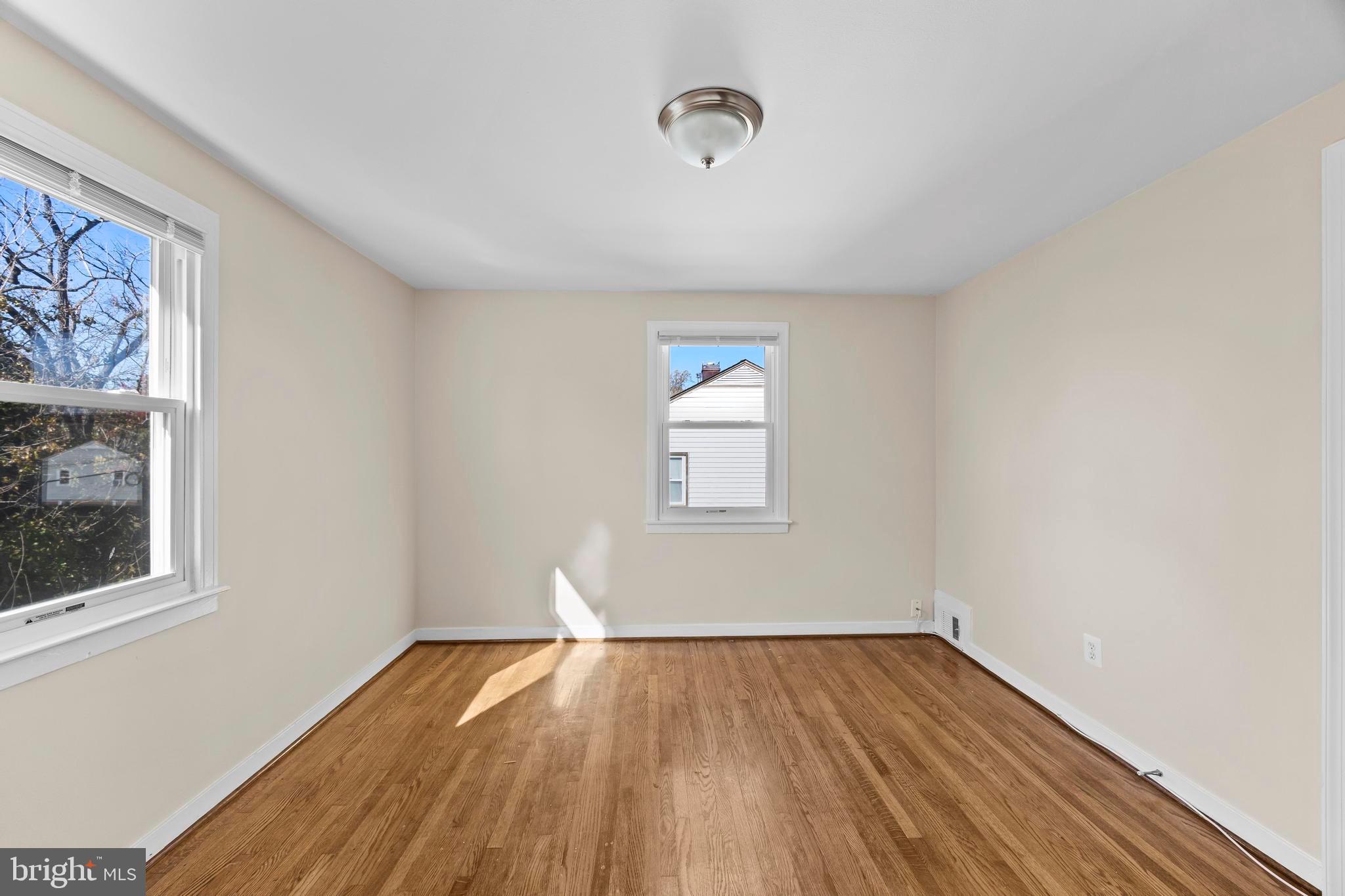 DEER PARK HEIGHTS - Residential Lease