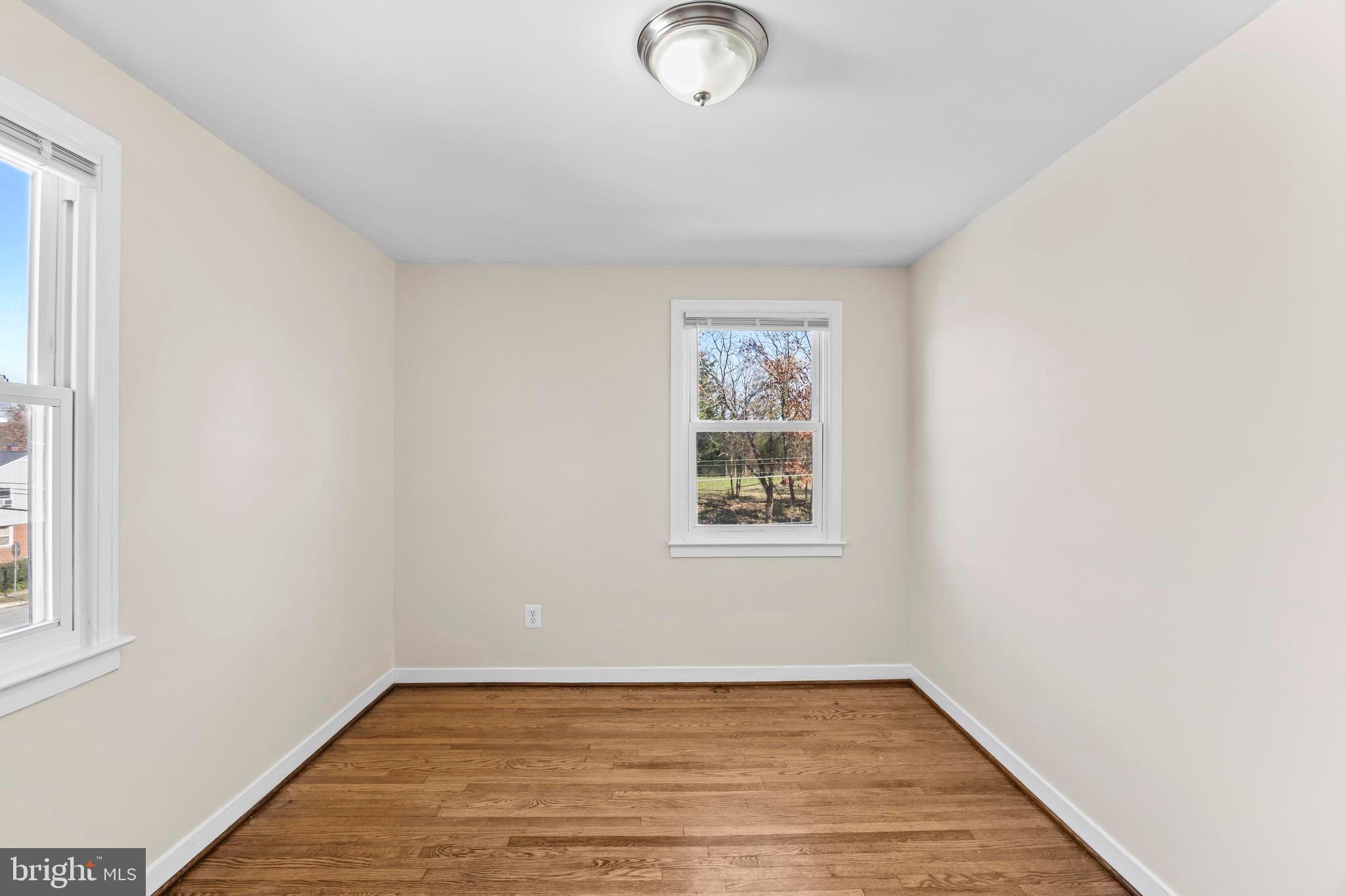 DEER PARK HEIGHTS - Residential Lease