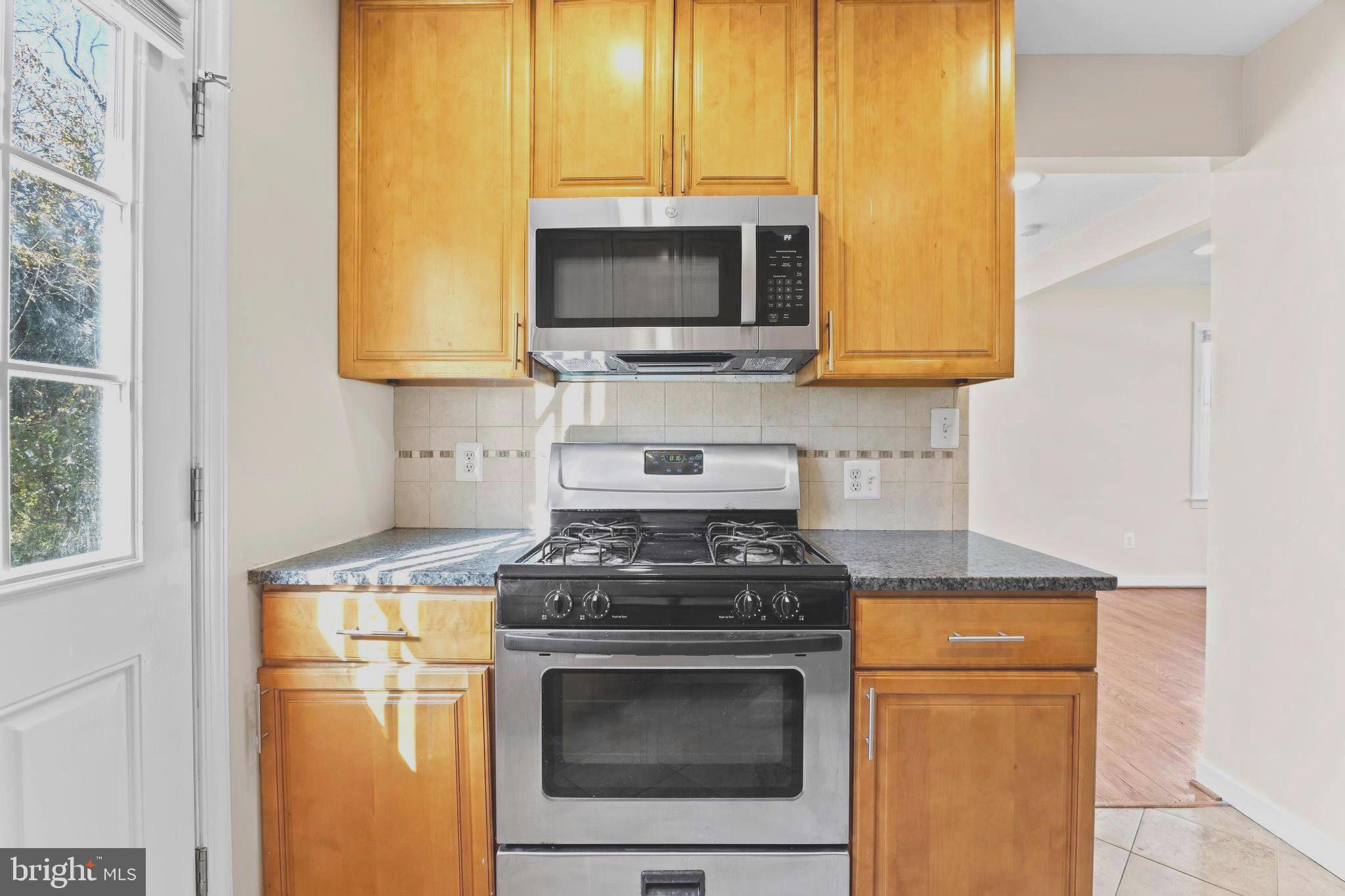 DEER PARK HEIGHTS - Residential Lease