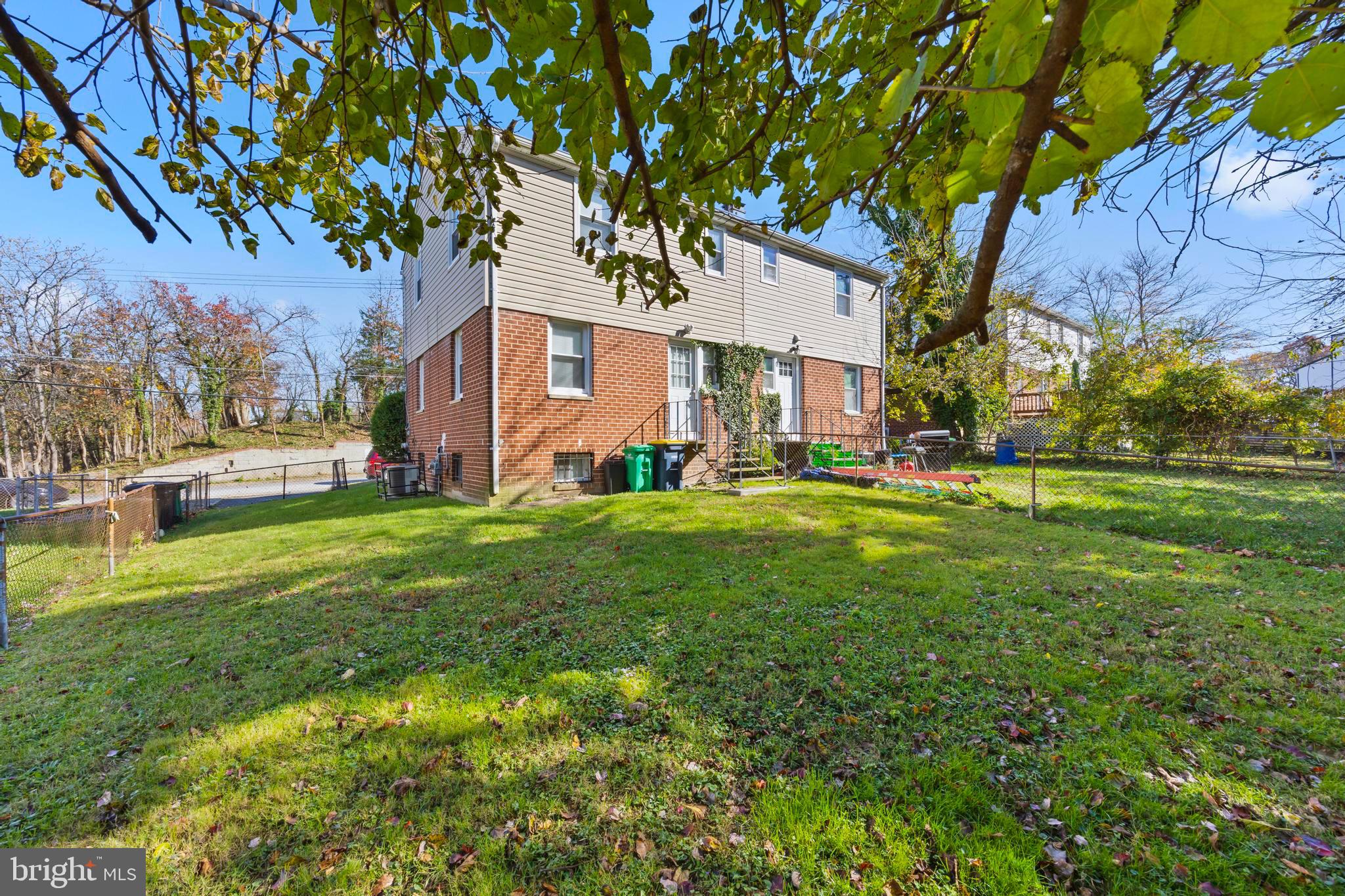 DEER PARK HEIGHTS - Residential Lease