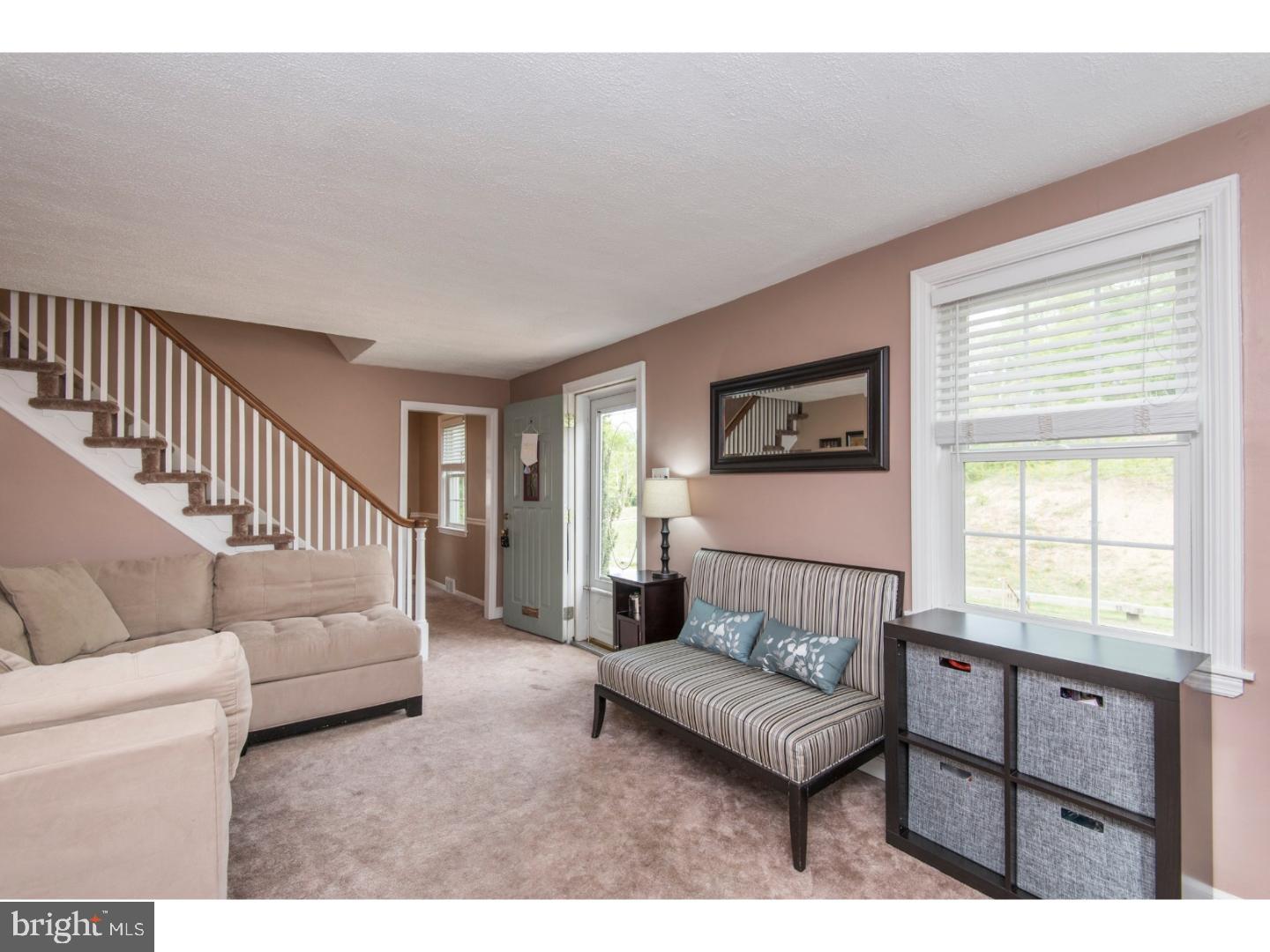 ROXBOROUGH - Residential