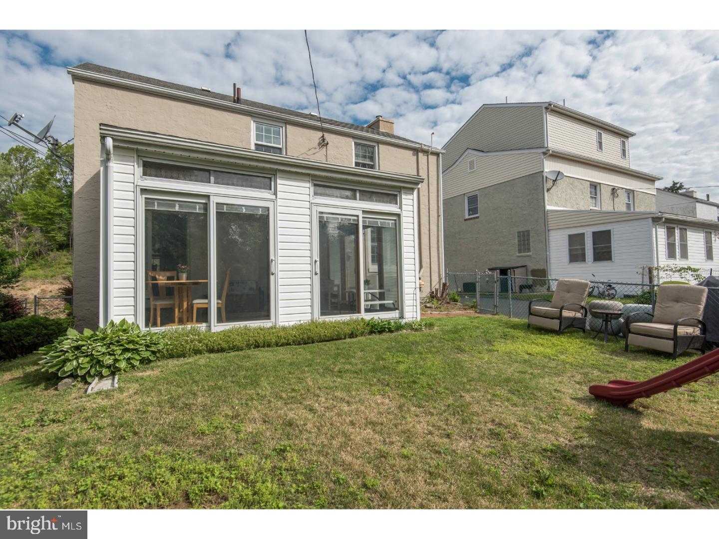 ROXBOROUGH - Residential