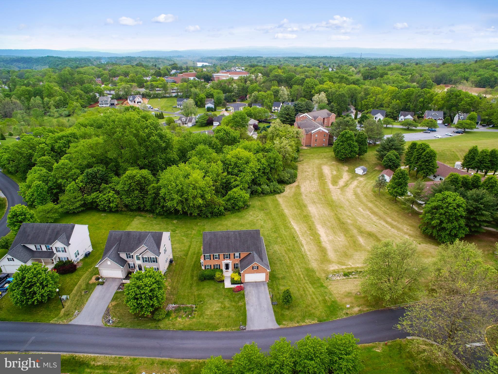 MADDEX FARM - Residential