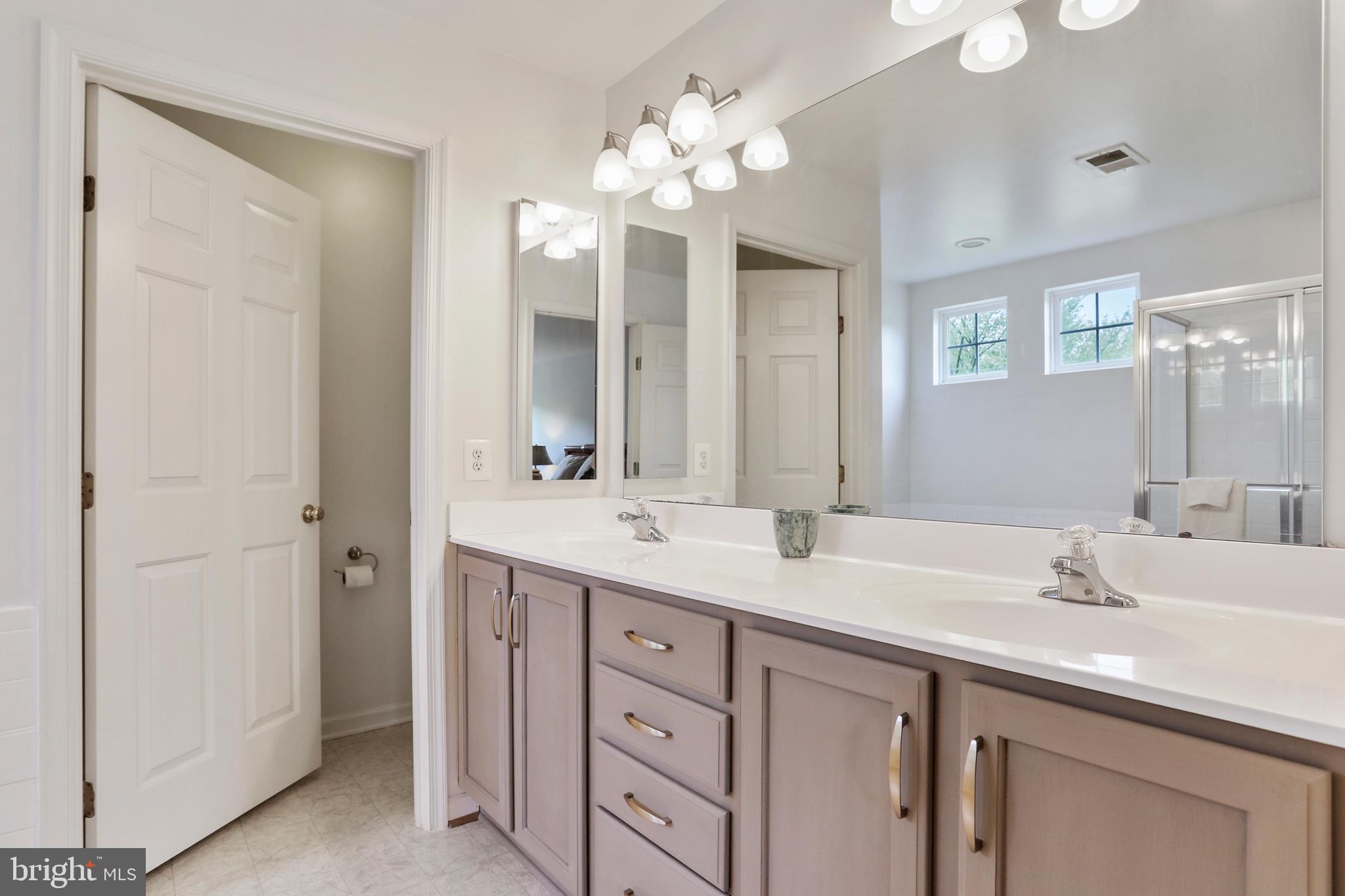 MADDEX FARM - Residential