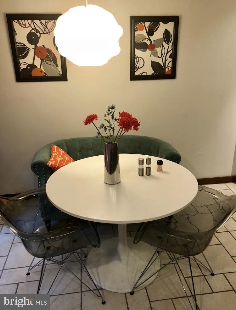 BARRE CIRCLE HISTORIC DISTRICT - Residential Lease