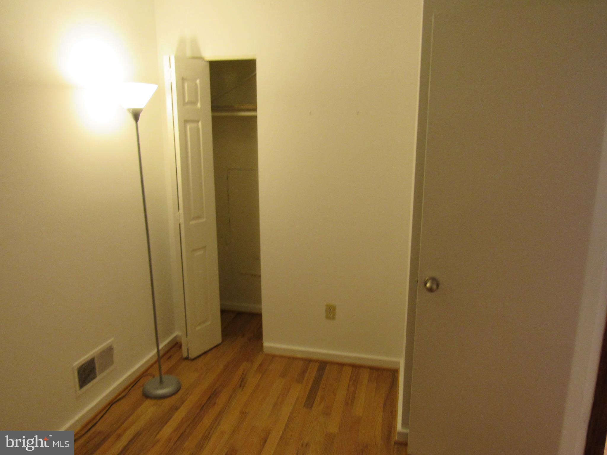 BARRE CIRCLE HISTORIC DISTRICT - Residential Lease