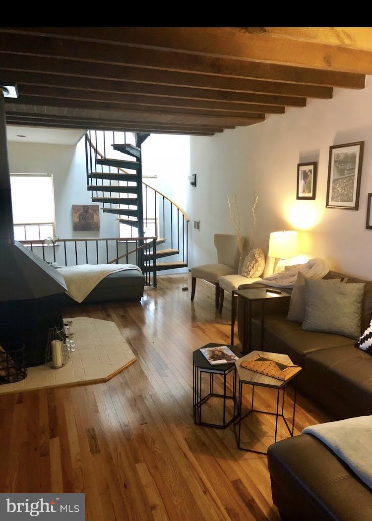 BARRE CIRCLE HISTORIC DISTRICT - Residential Lease