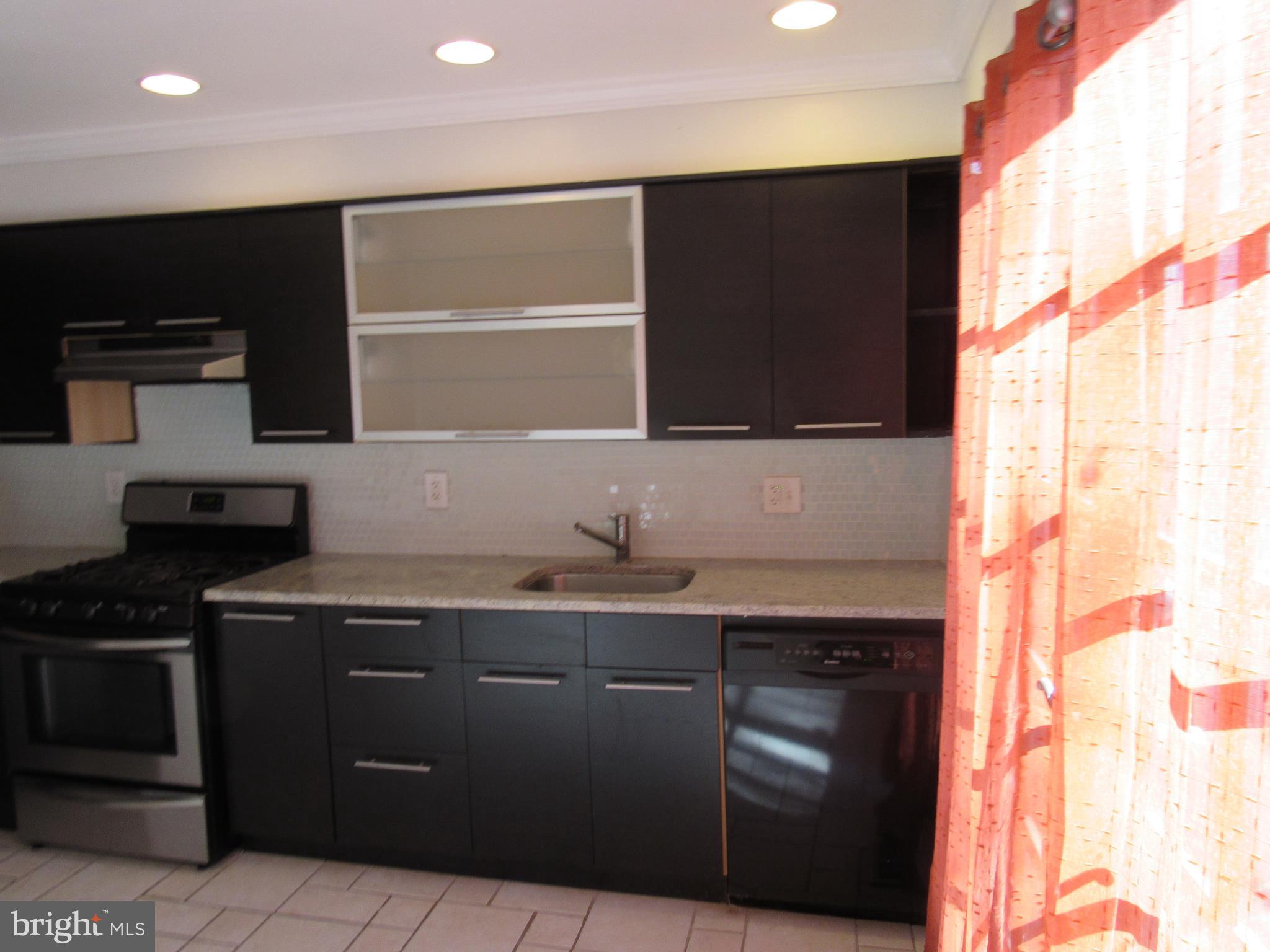 BARRE CIRCLE HISTORIC DISTRICT - Residential Lease