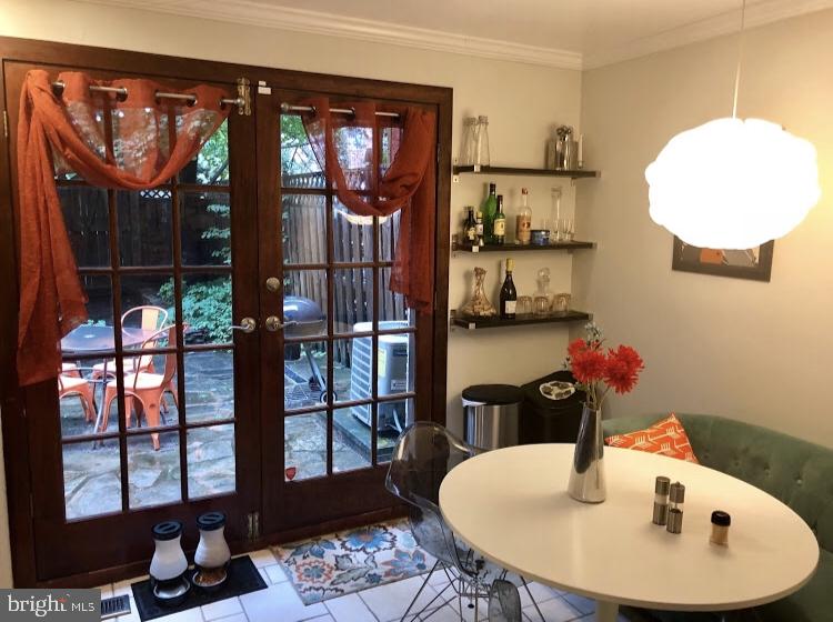 BARRE CIRCLE HISTORIC DISTRICT - Residential Lease