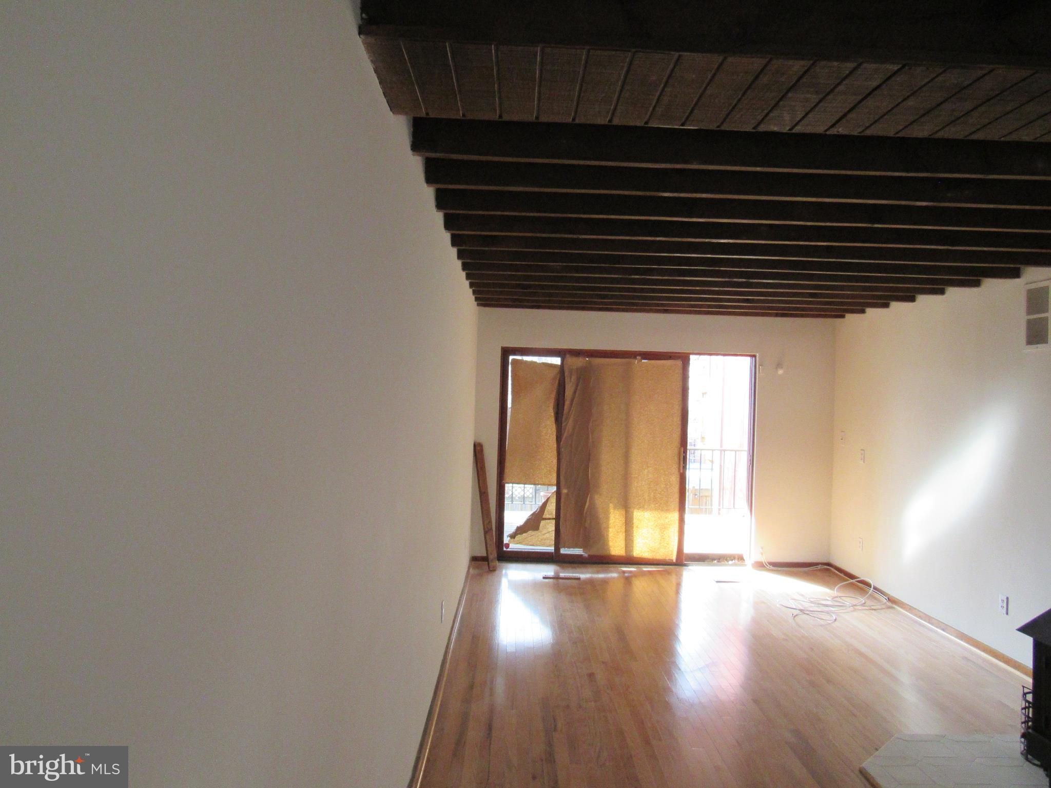 BARRE CIRCLE HISTORIC DISTRICT - Residential Lease