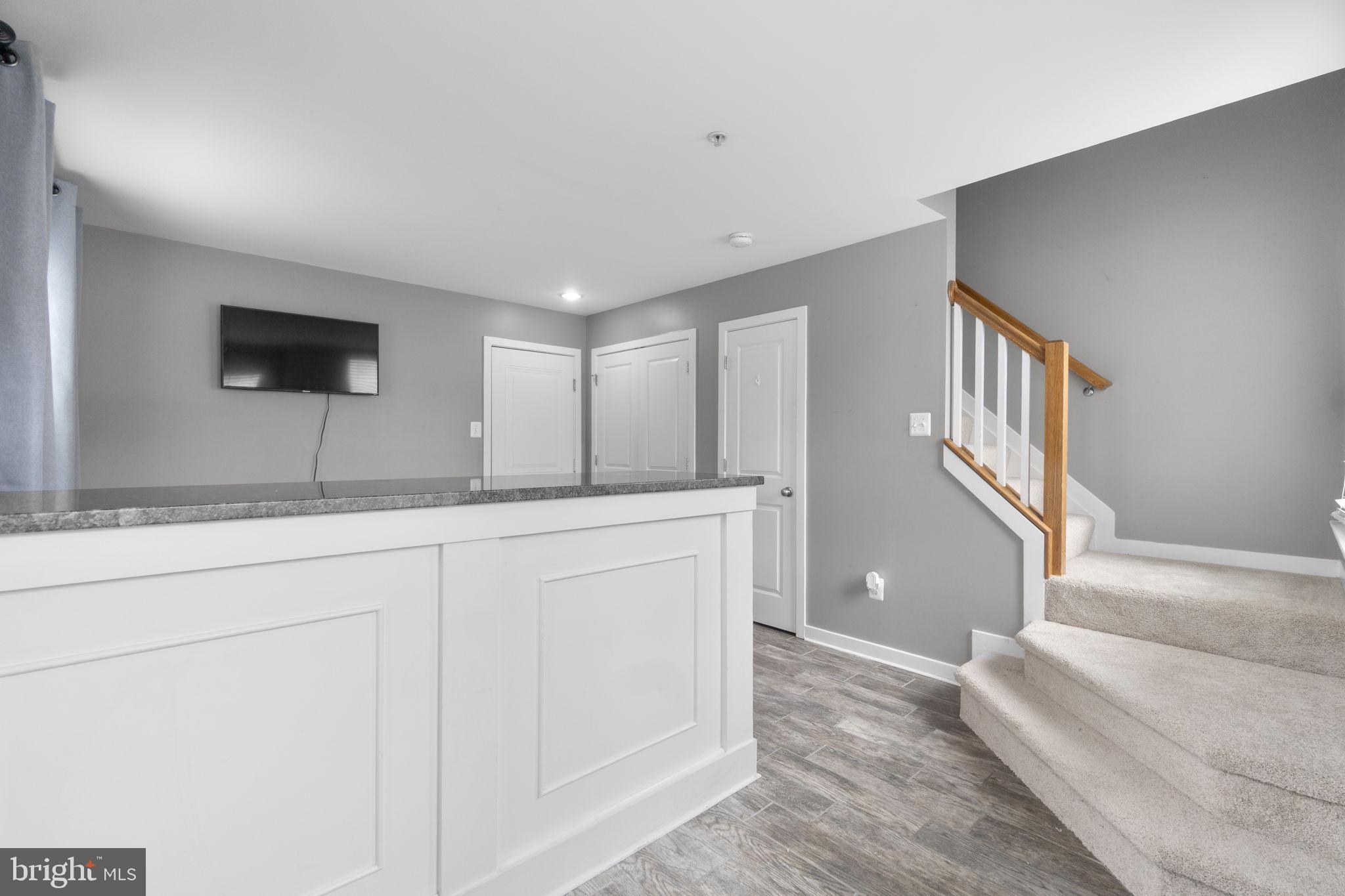 1420 LAUREL WOOD WAY 78