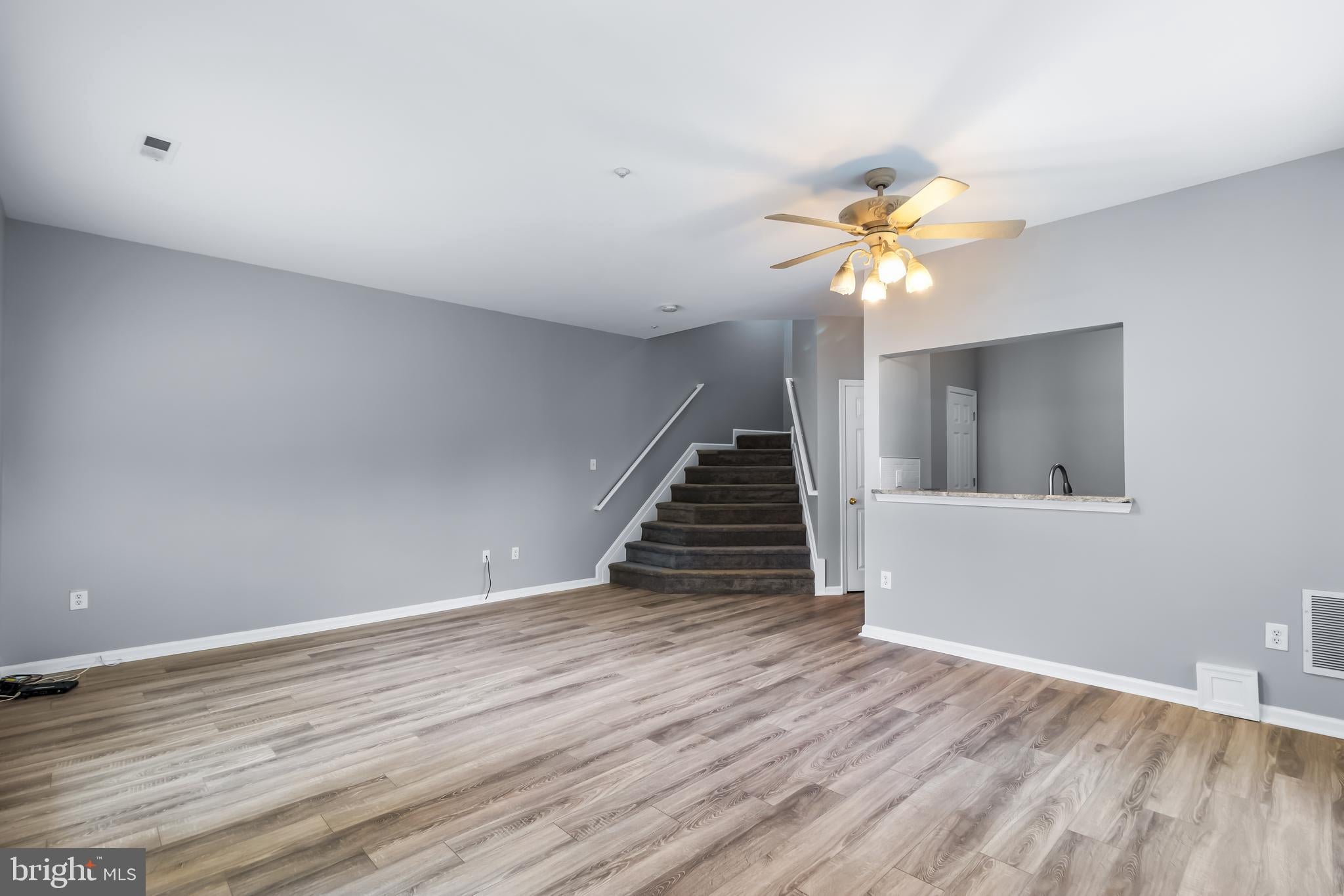 2000 CRAMER POINT COURT