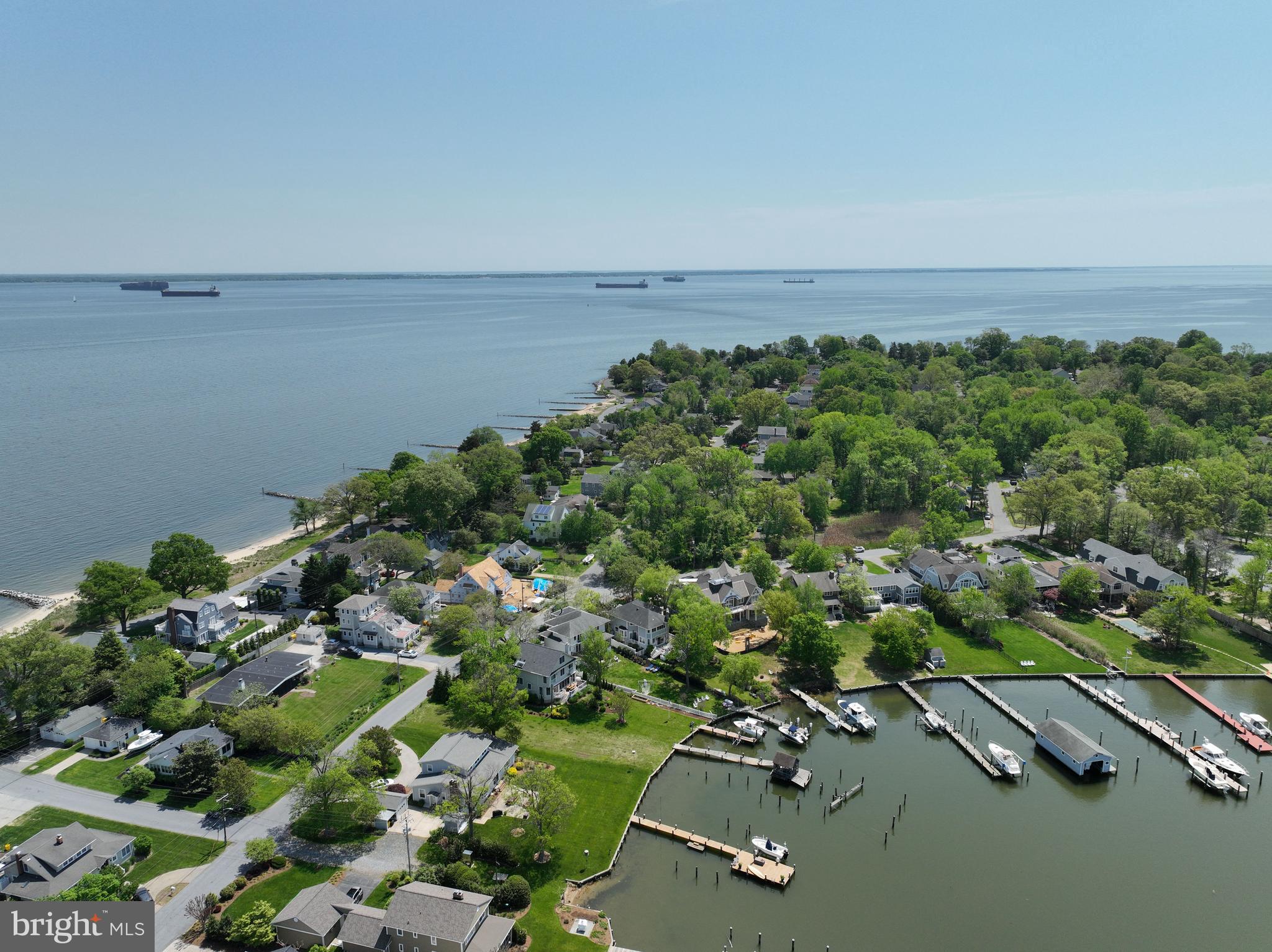 BAY RIDGE - Land
