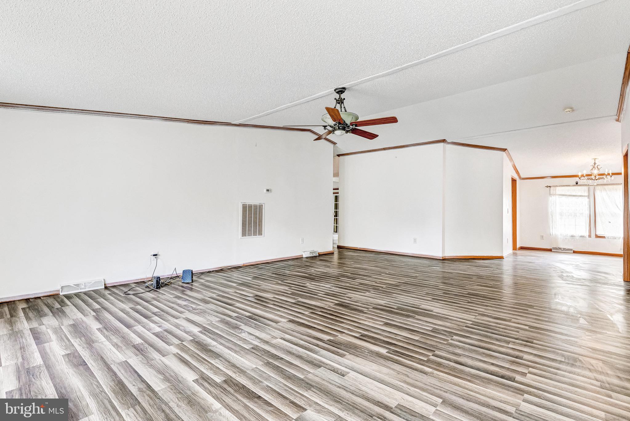 KNIGHTS LANDING - Residential