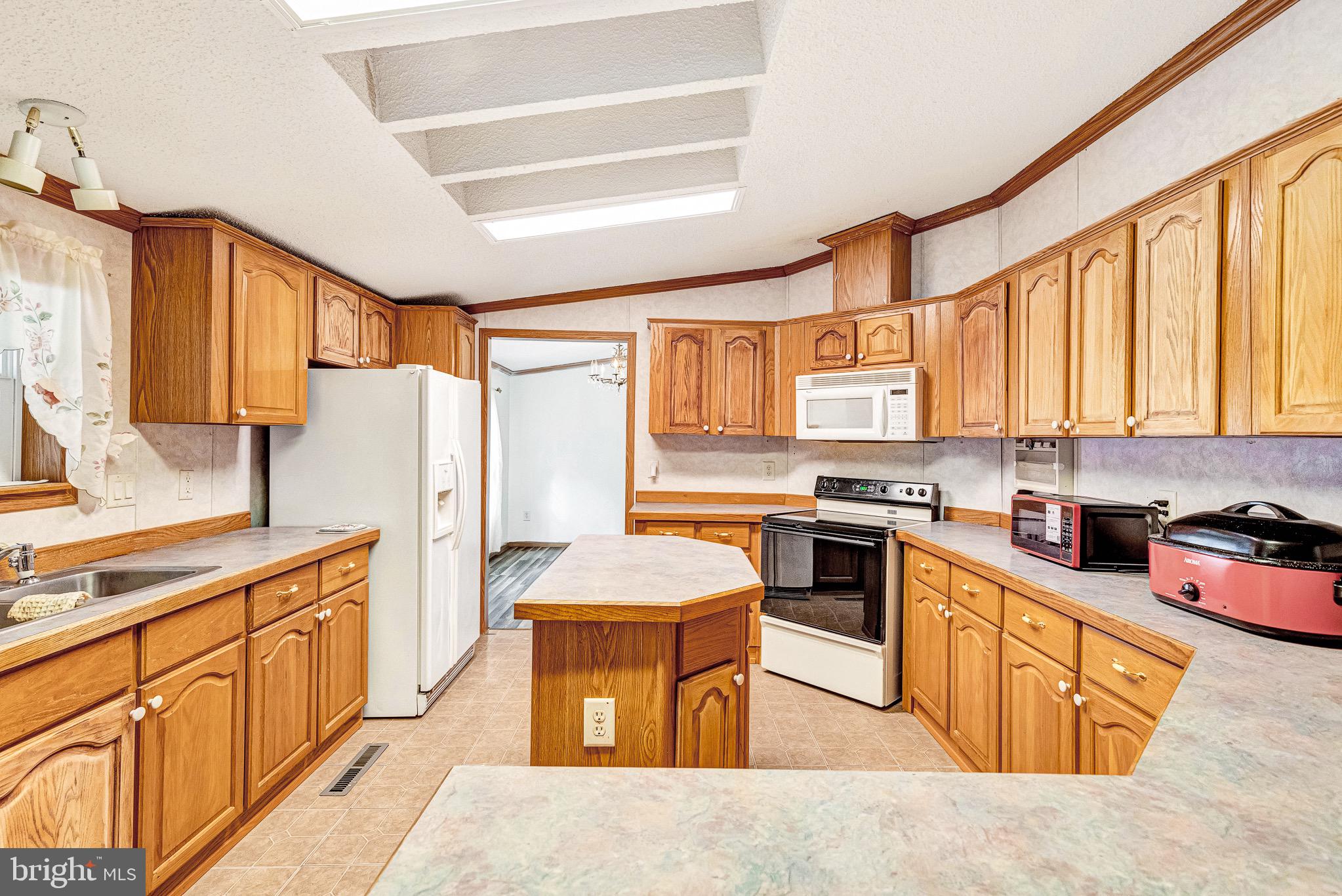 KNIGHTS LANDING - Residential