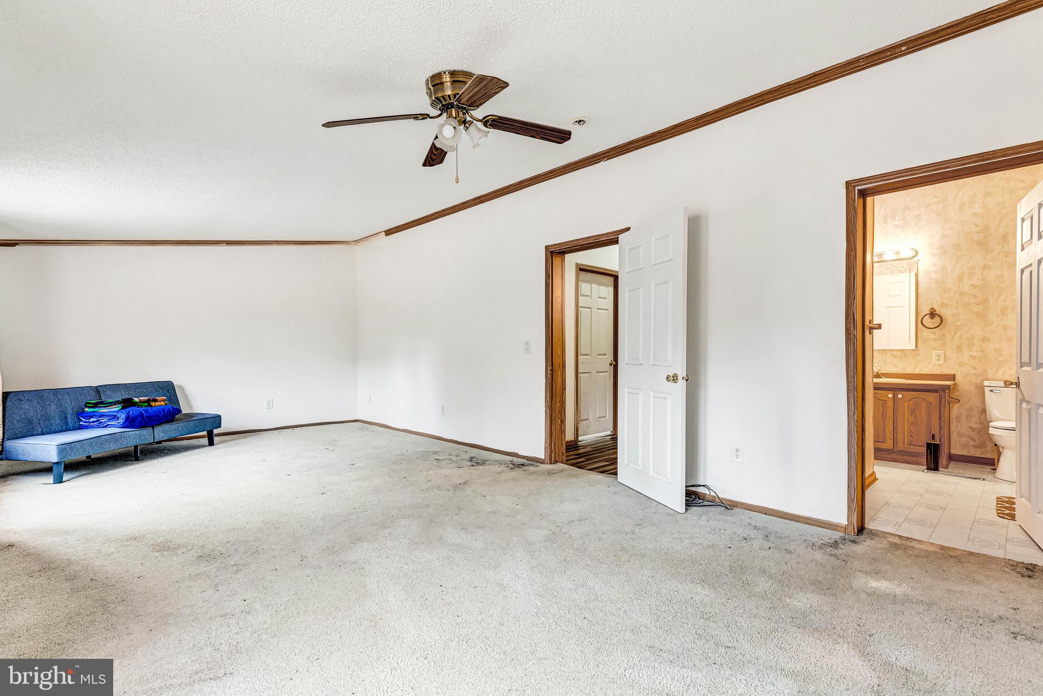 KNIGHTS LANDING - Residential