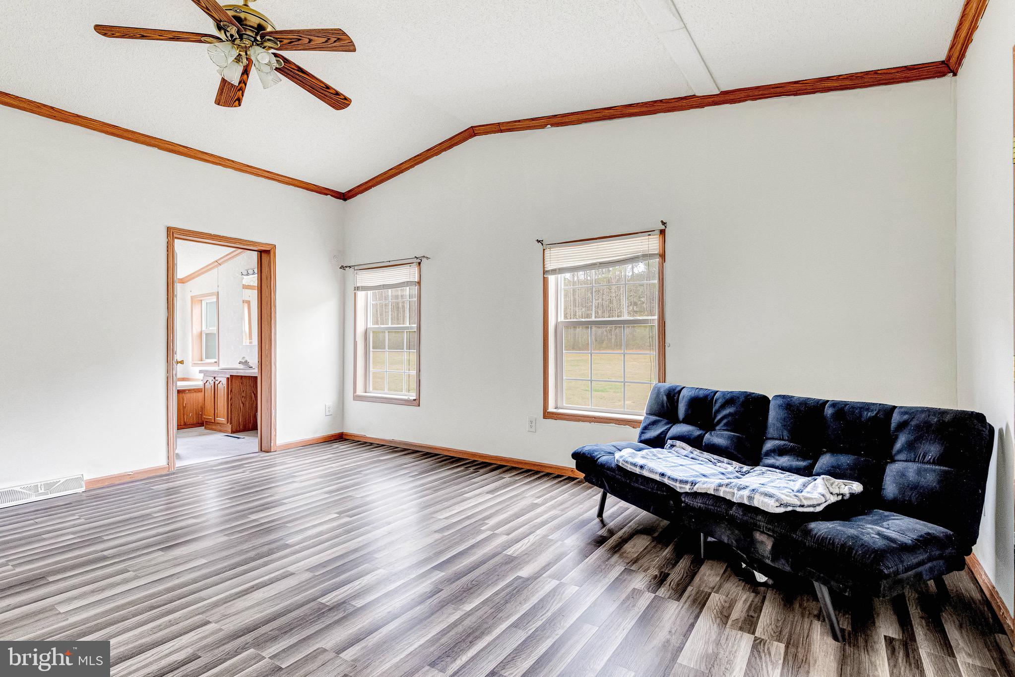 KNIGHTS LANDING - Residential