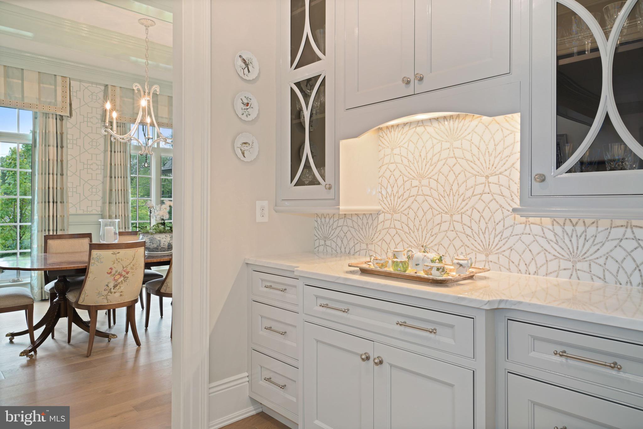 COUNTRY CLUB HILLS - Residential