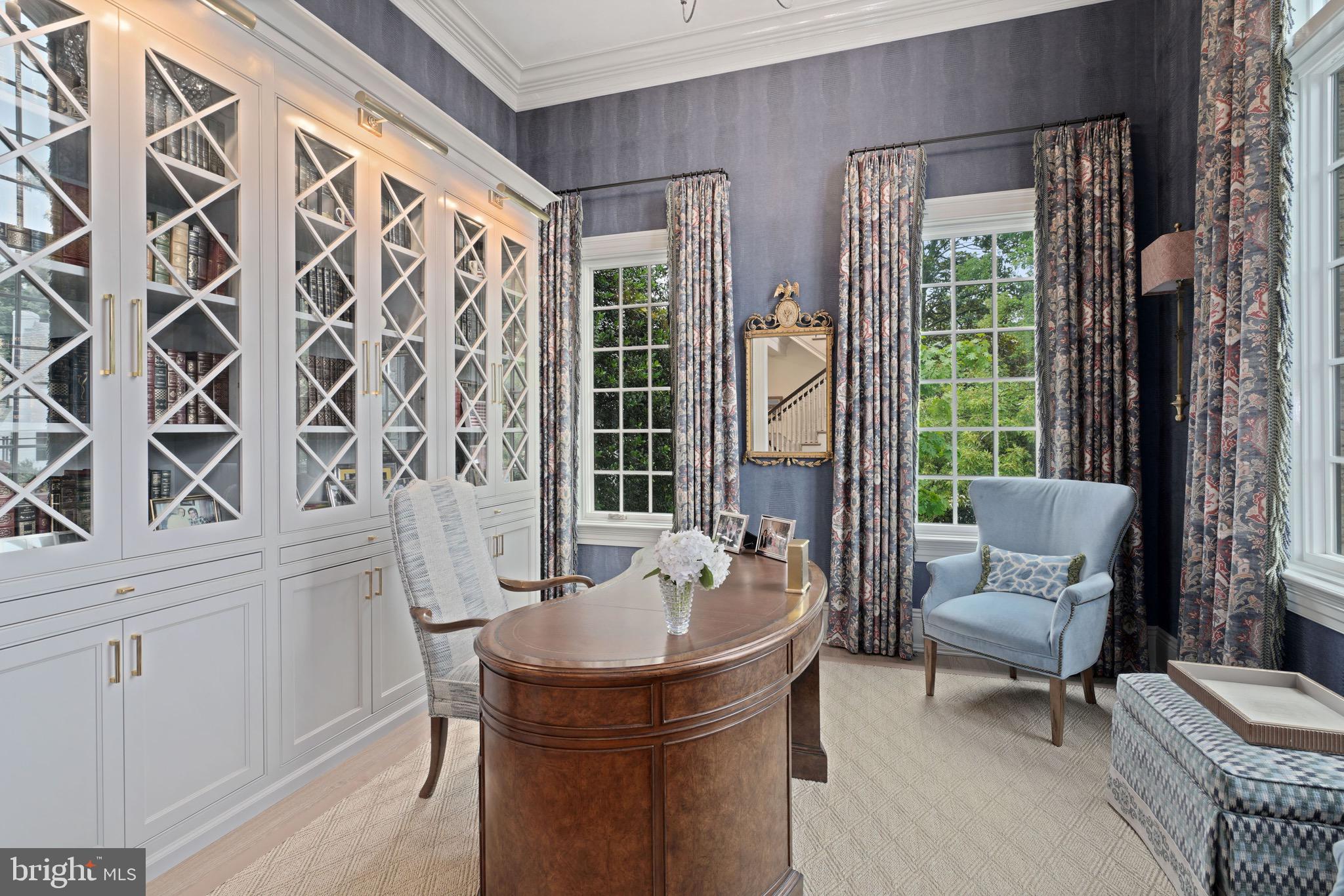 COUNTRY CLUB HILLS - Residential