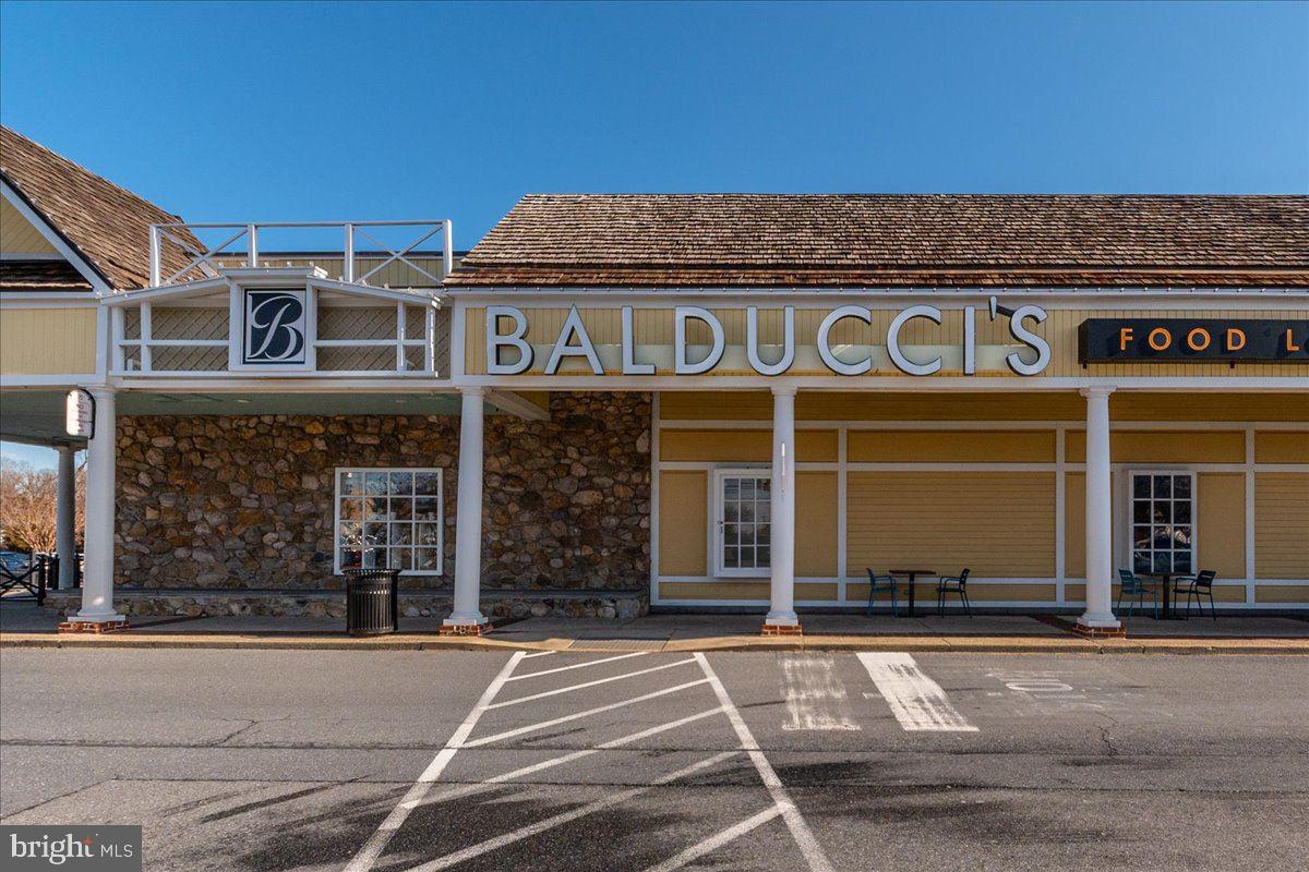 ALTA VISTA GARDENS - Residential