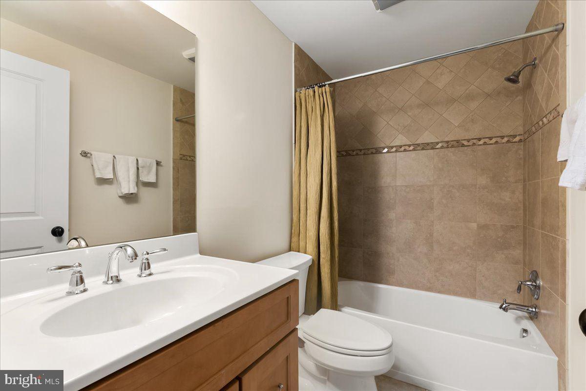 ALTA VISTA GARDENS - Residential