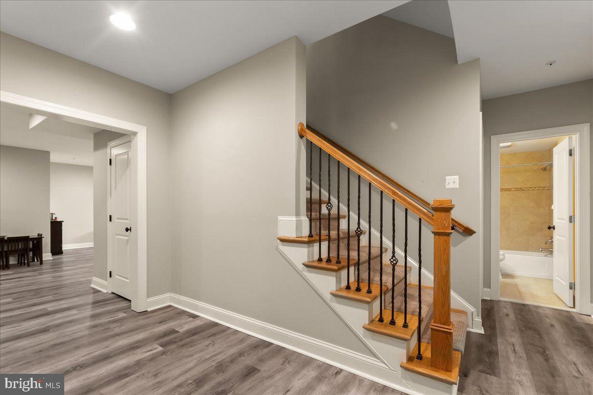 ALTA VISTA GARDENS - Residential