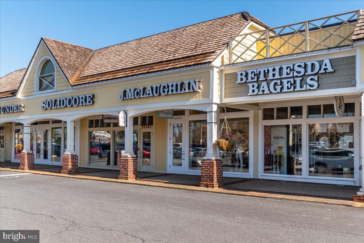 ALTA VISTA GARDENS - Residential