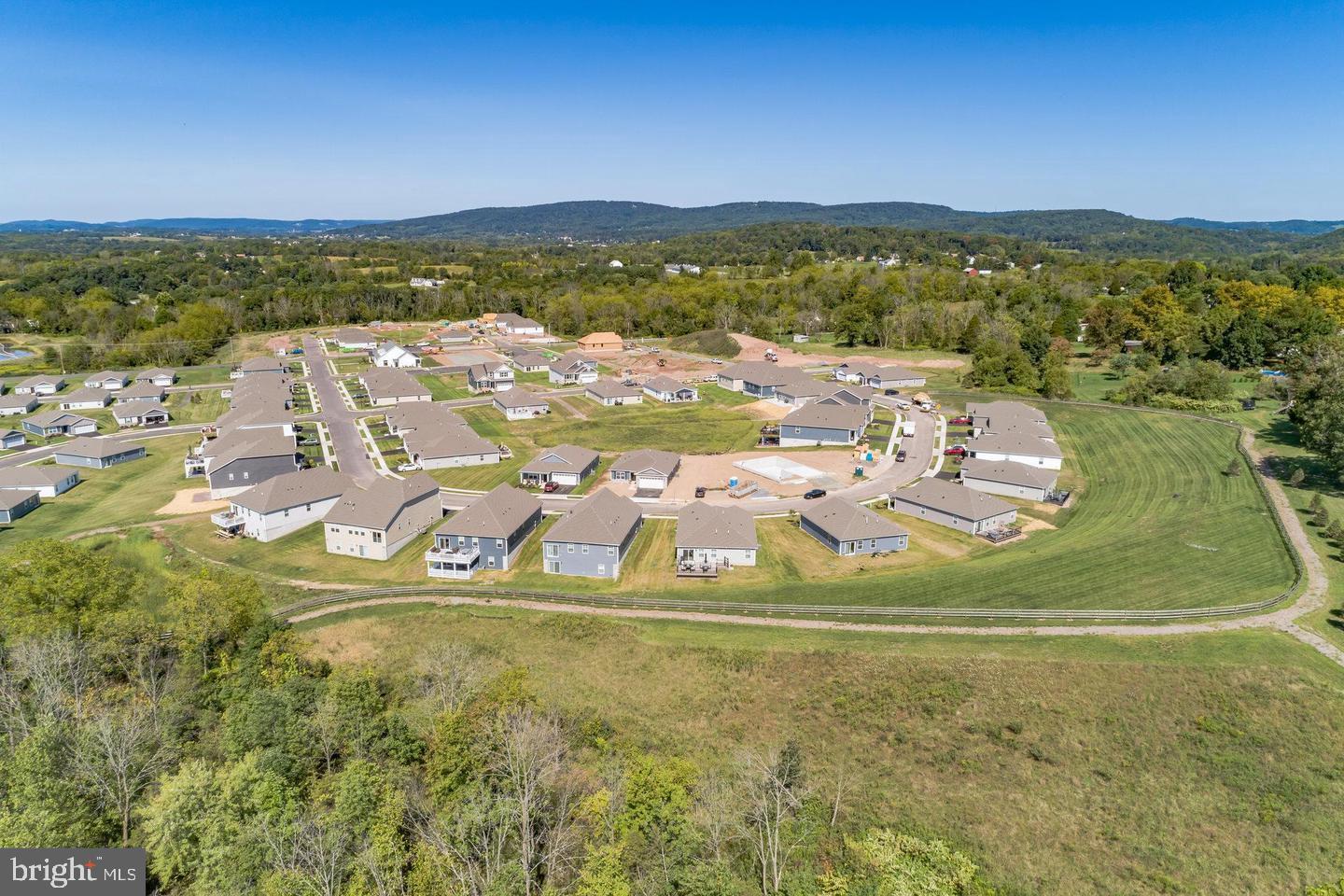 POTTSGROVE HUNT - Residential