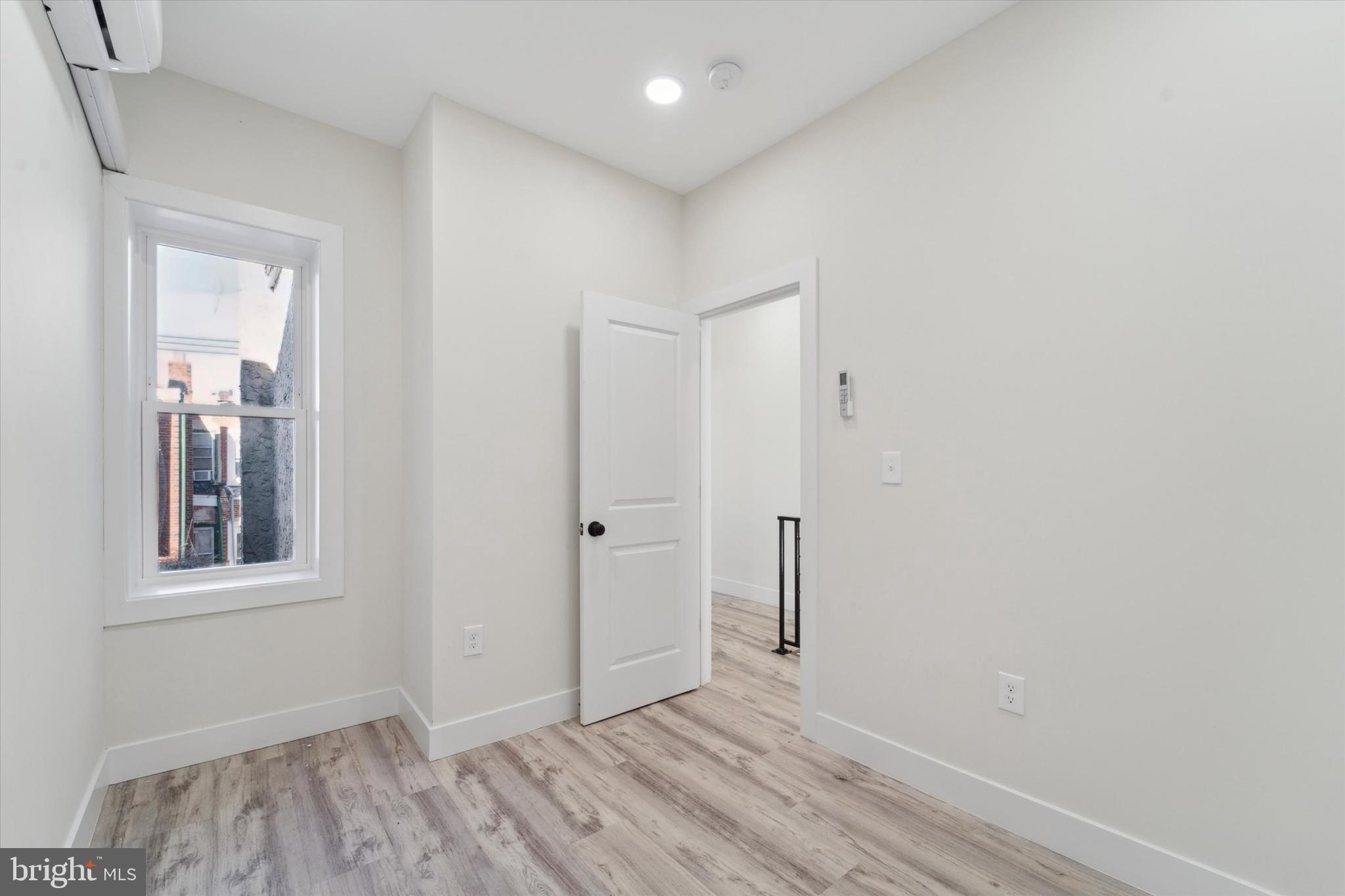 COBBS CREEK - Residential