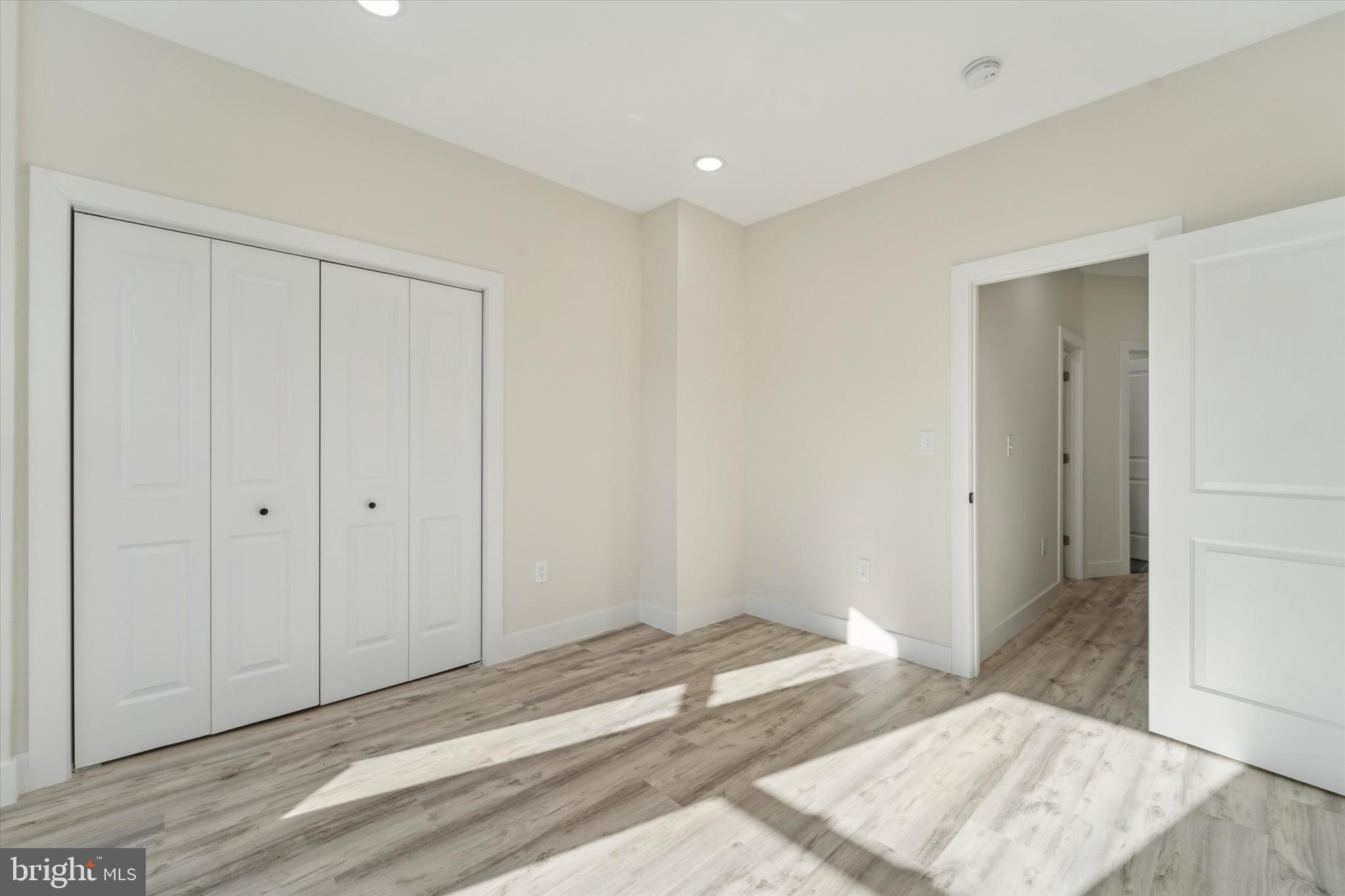COBBS CREEK - Residential