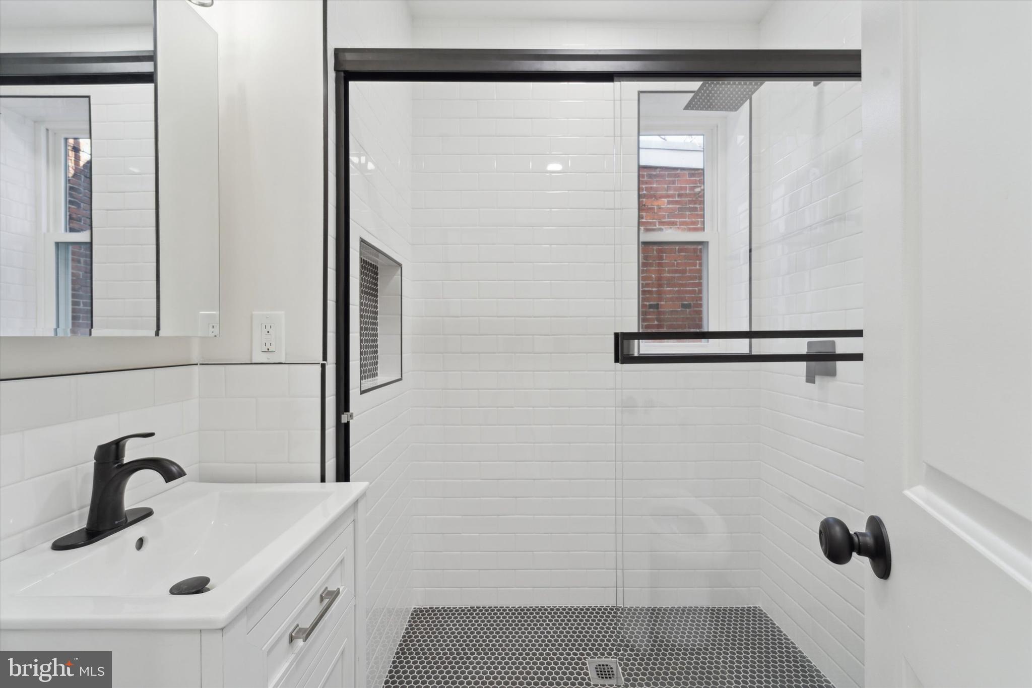 COBBS CREEK - Residential