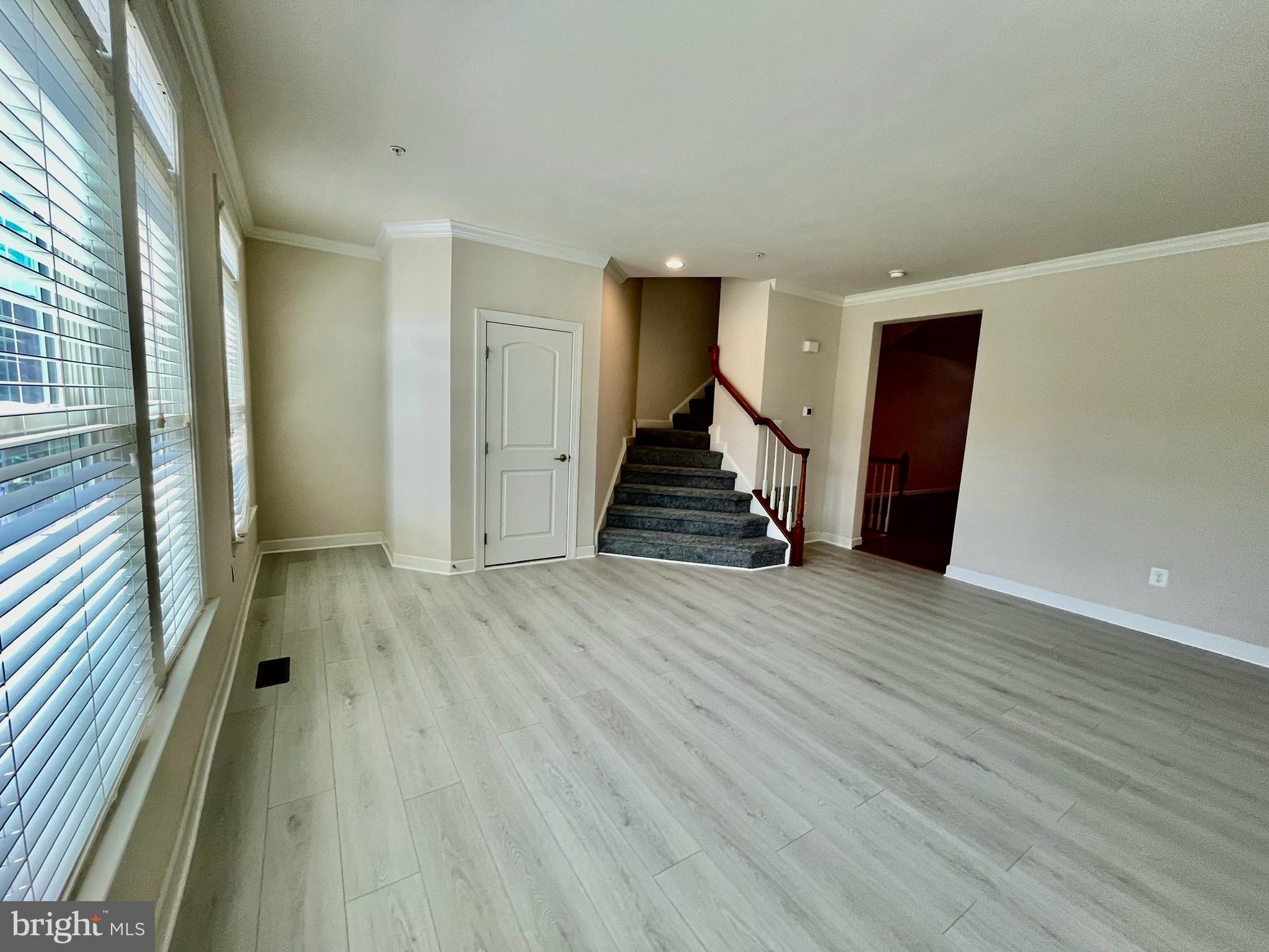 WATKINS MILL TOWN CENTER - Residential Lease