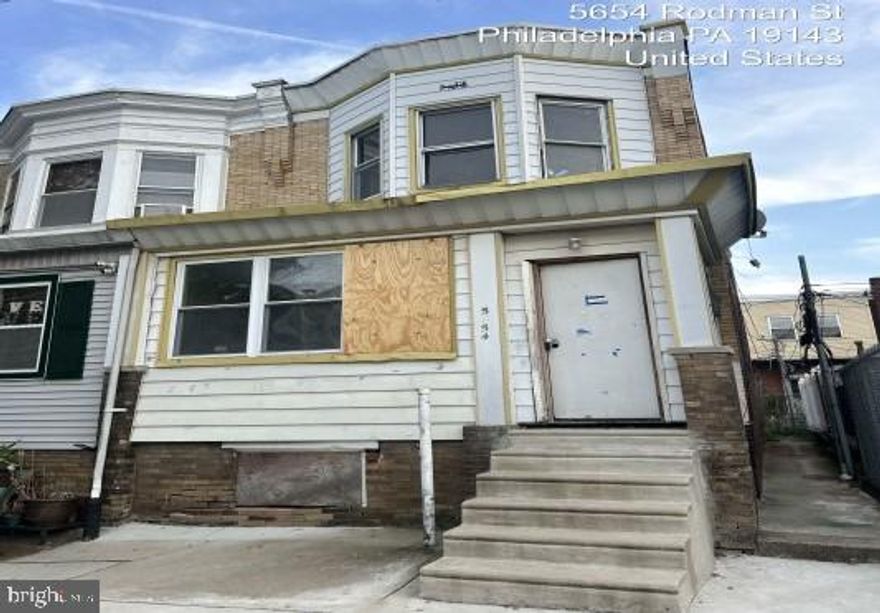 Built in 1925, this end unit rowhome offers approximately 1020 finished square feet, three bedrooms and one full bath, unfinished basement and sits on an approximate 930 sqft lot. This property has had fire damage and will need complete renovation. Please use caution when entering.