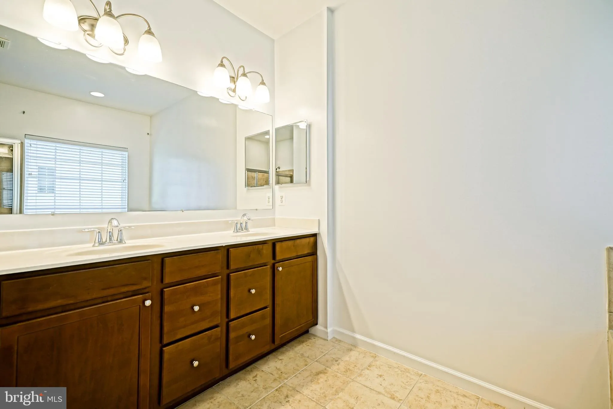 Millsboro, Delaware 19966, United States, 3 Bedrooms Bedrooms, ,3 BathroomsBathrooms,Residential,Active,1399