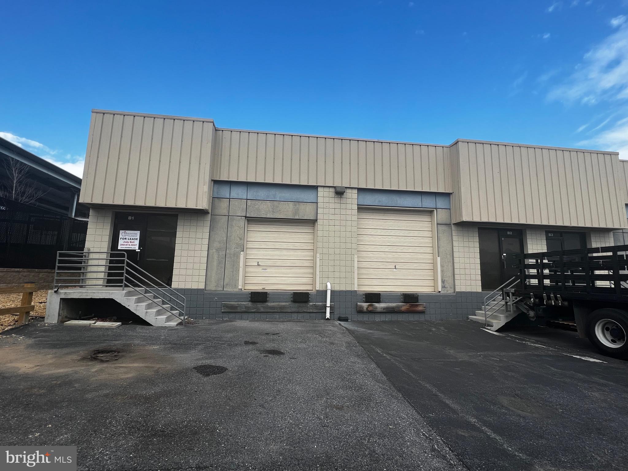 NONE AVAILABLE - Commercial Lease