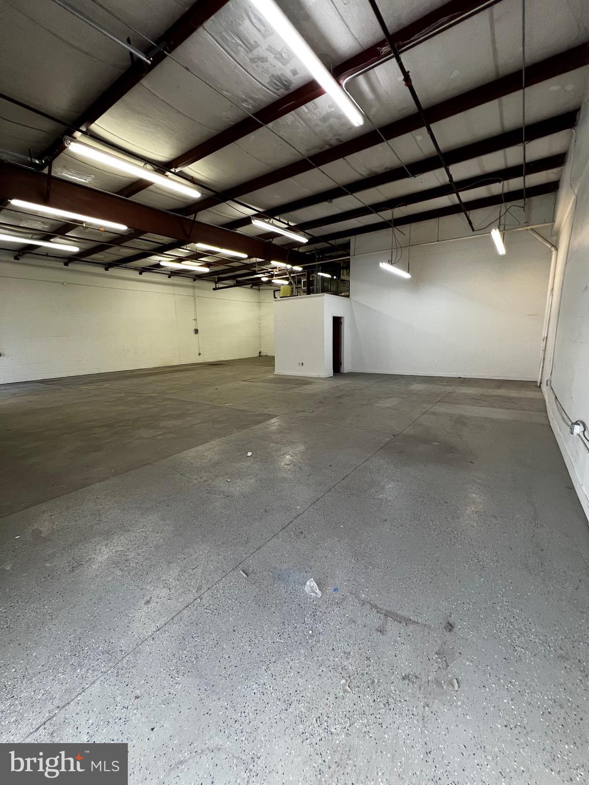 NONE AVAILABLE - Commercial Lease