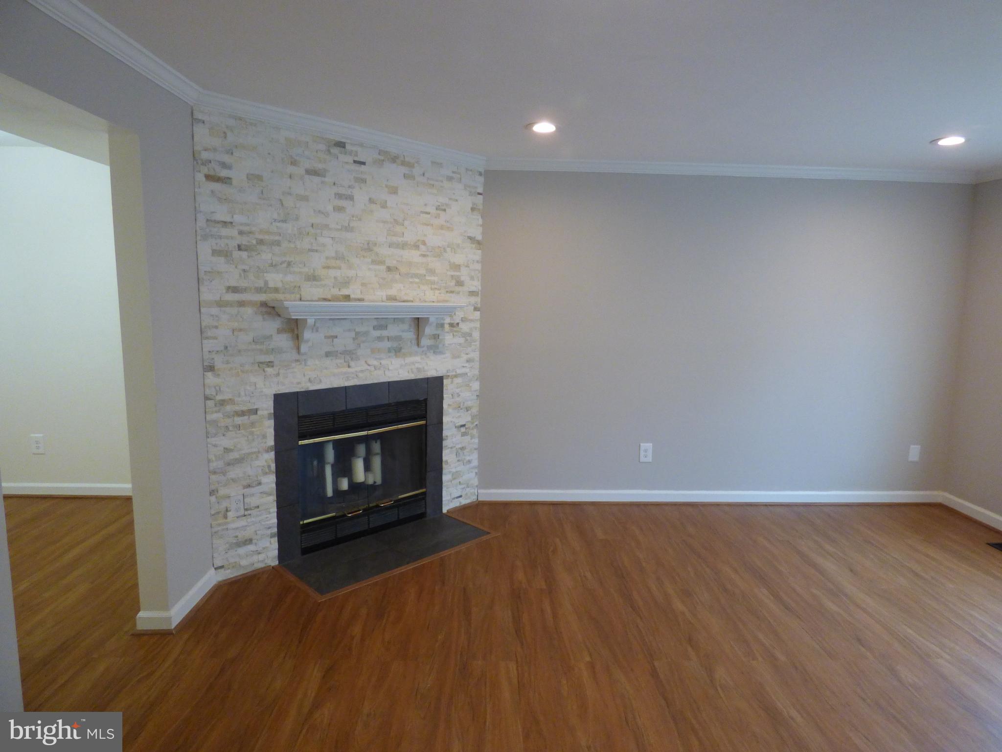 6123 ROCKY WAY COURT