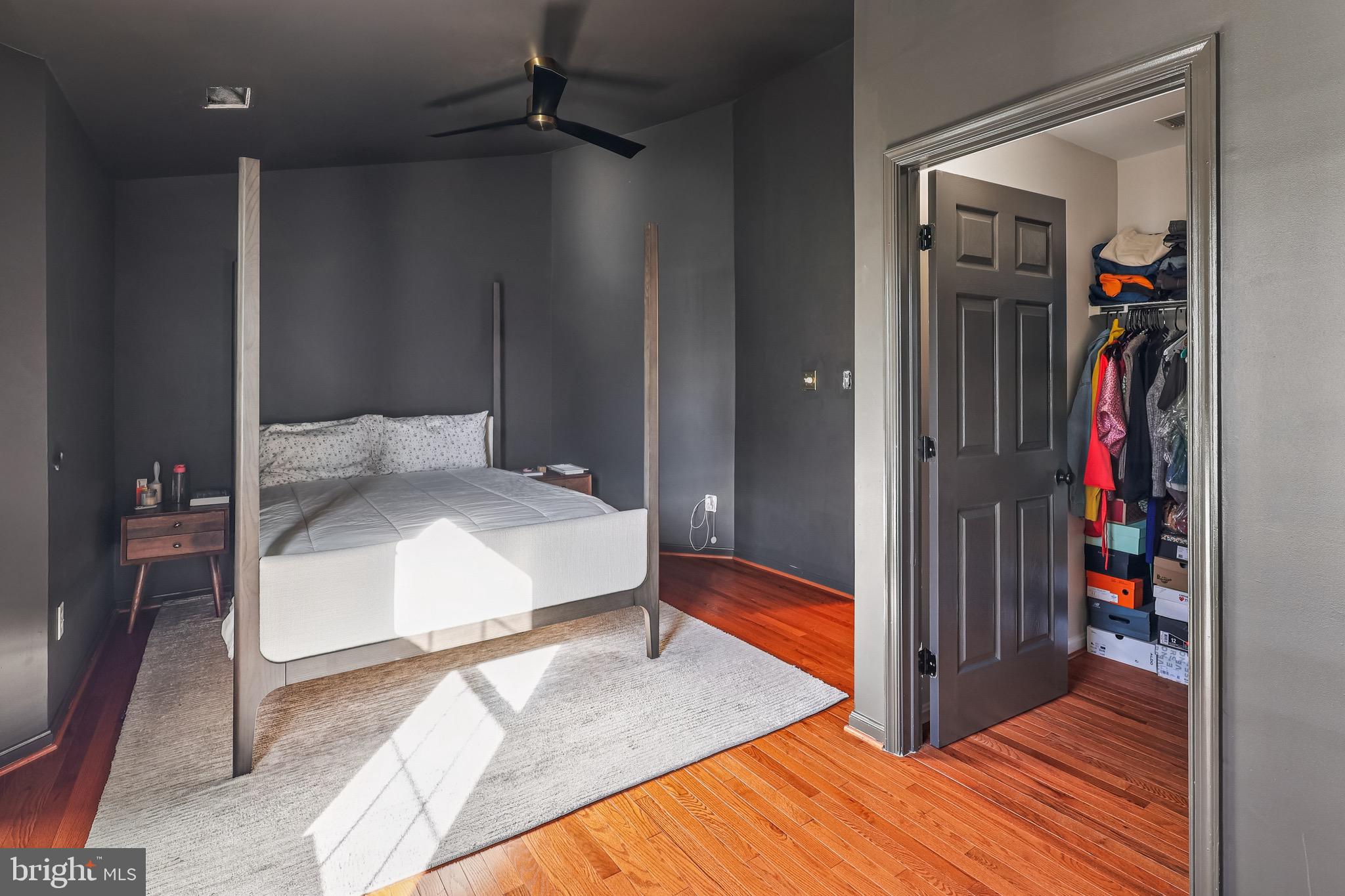 RIDGE COMMONS - Residential Lease