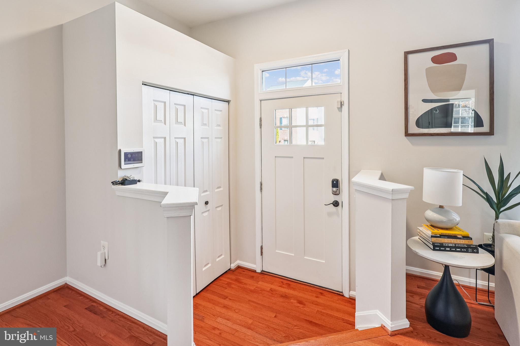 RIDGE COMMONS - Residential Lease