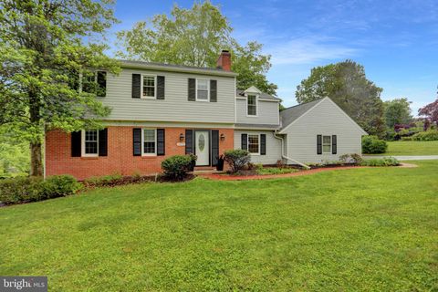 3228 CANTERBURY LANE FALLSTON MD 21047