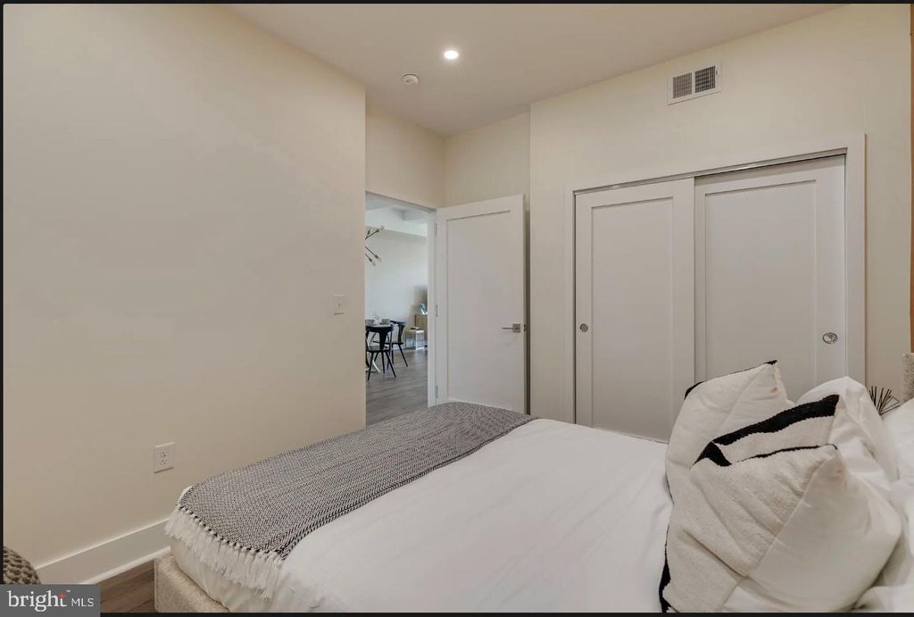 Photo of 150 S Independence Mall W #1011, PHILADELPHIA, PA 19106 (MLS # PAPH2570118)