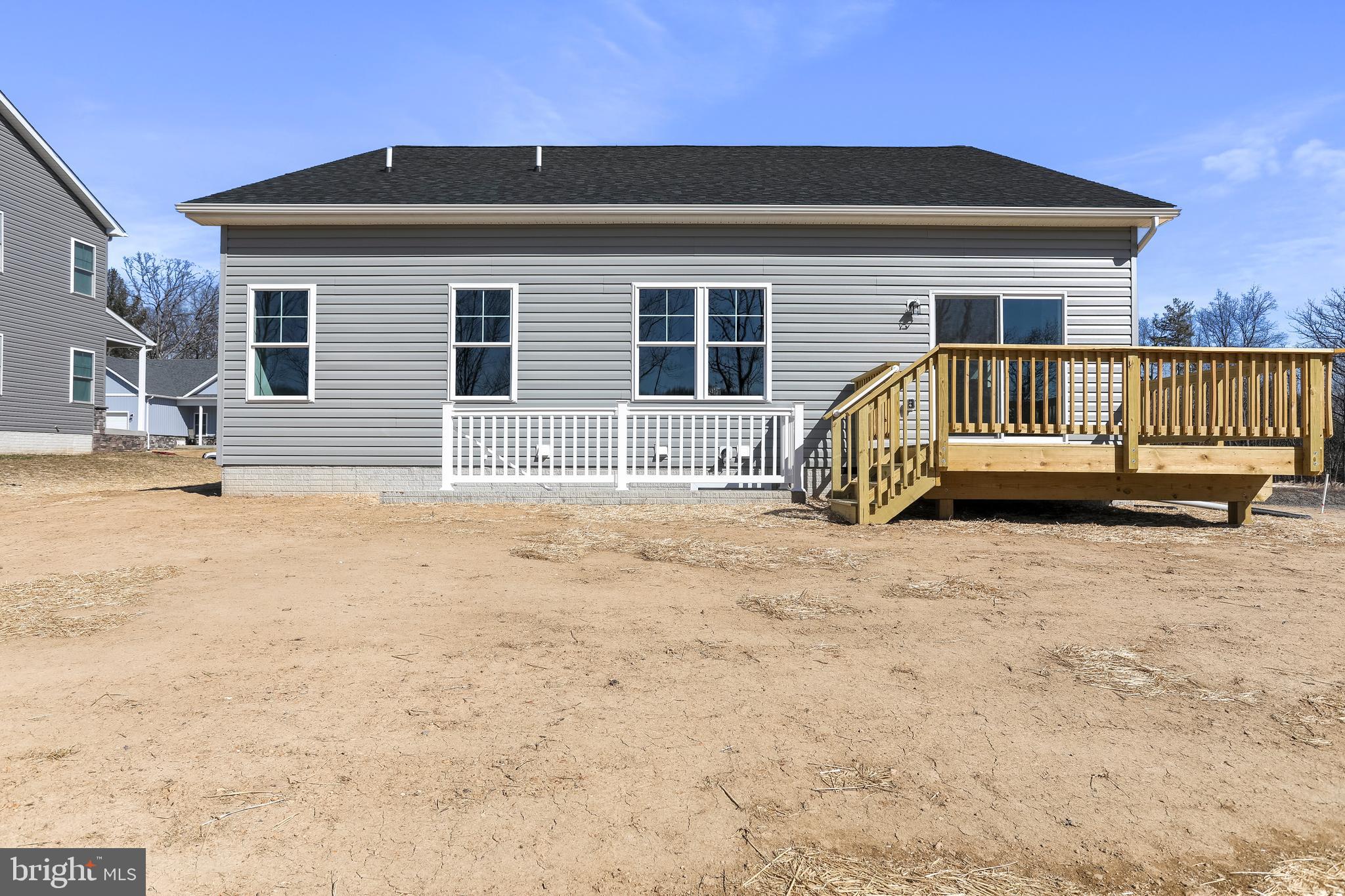 MIDDLE CREEK VISTAS - Residential