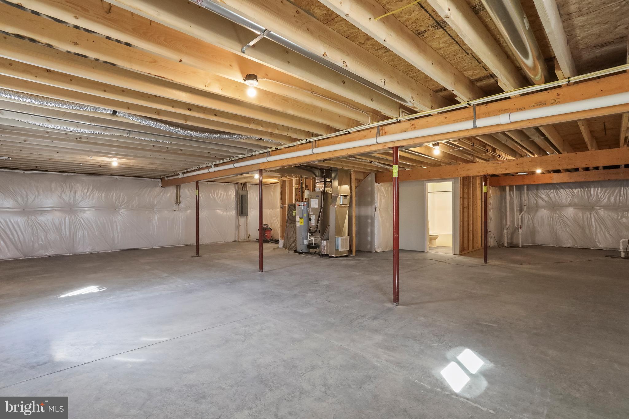 MIDDLE CREEK VISTAS - Residential