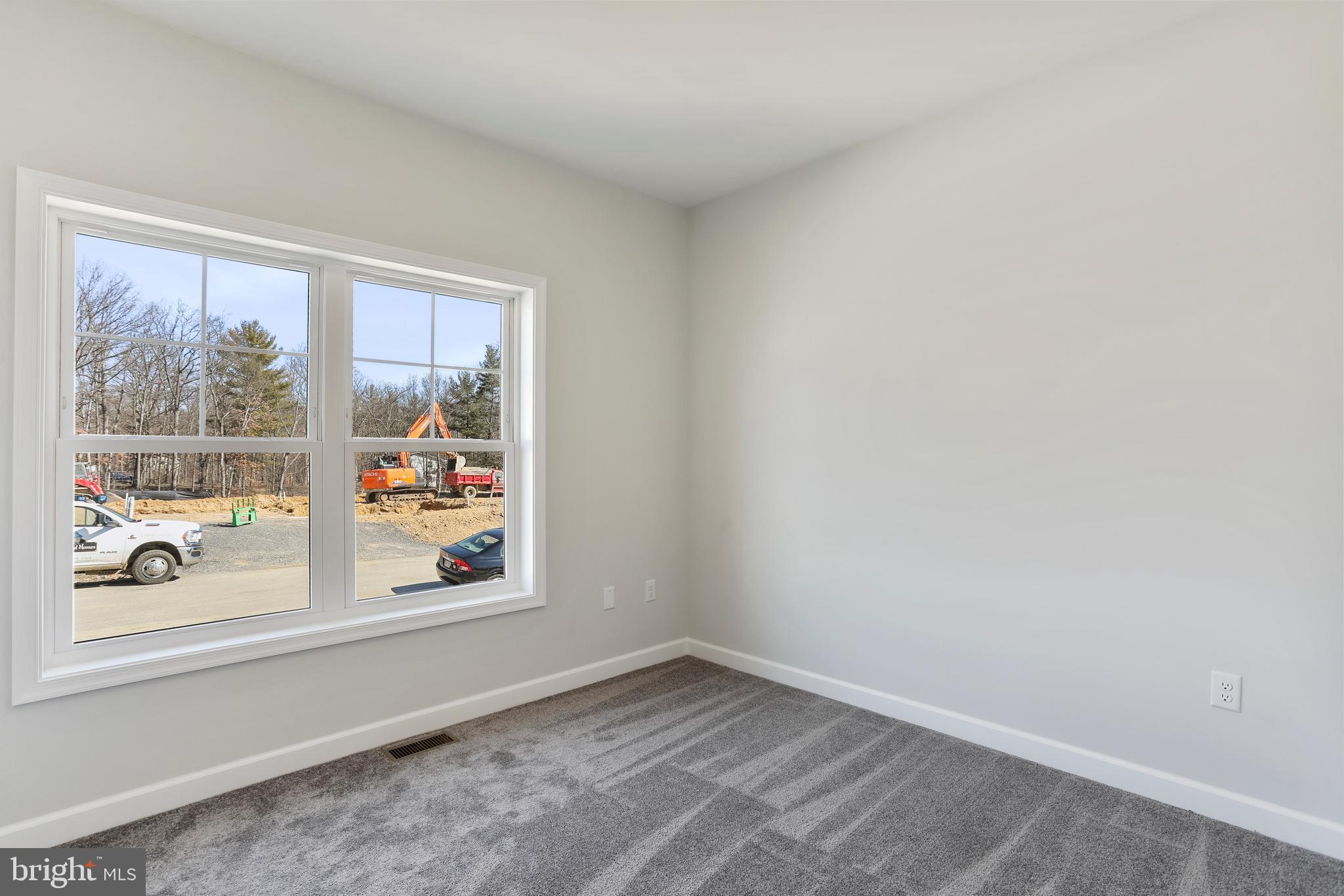 MIDDLE CREEK VISTAS - Residential