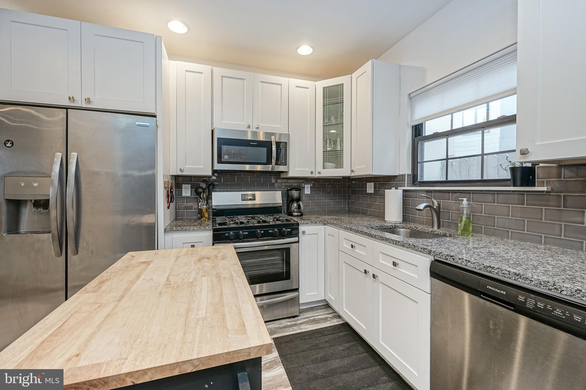 OLDE KENSINGTON - Residential