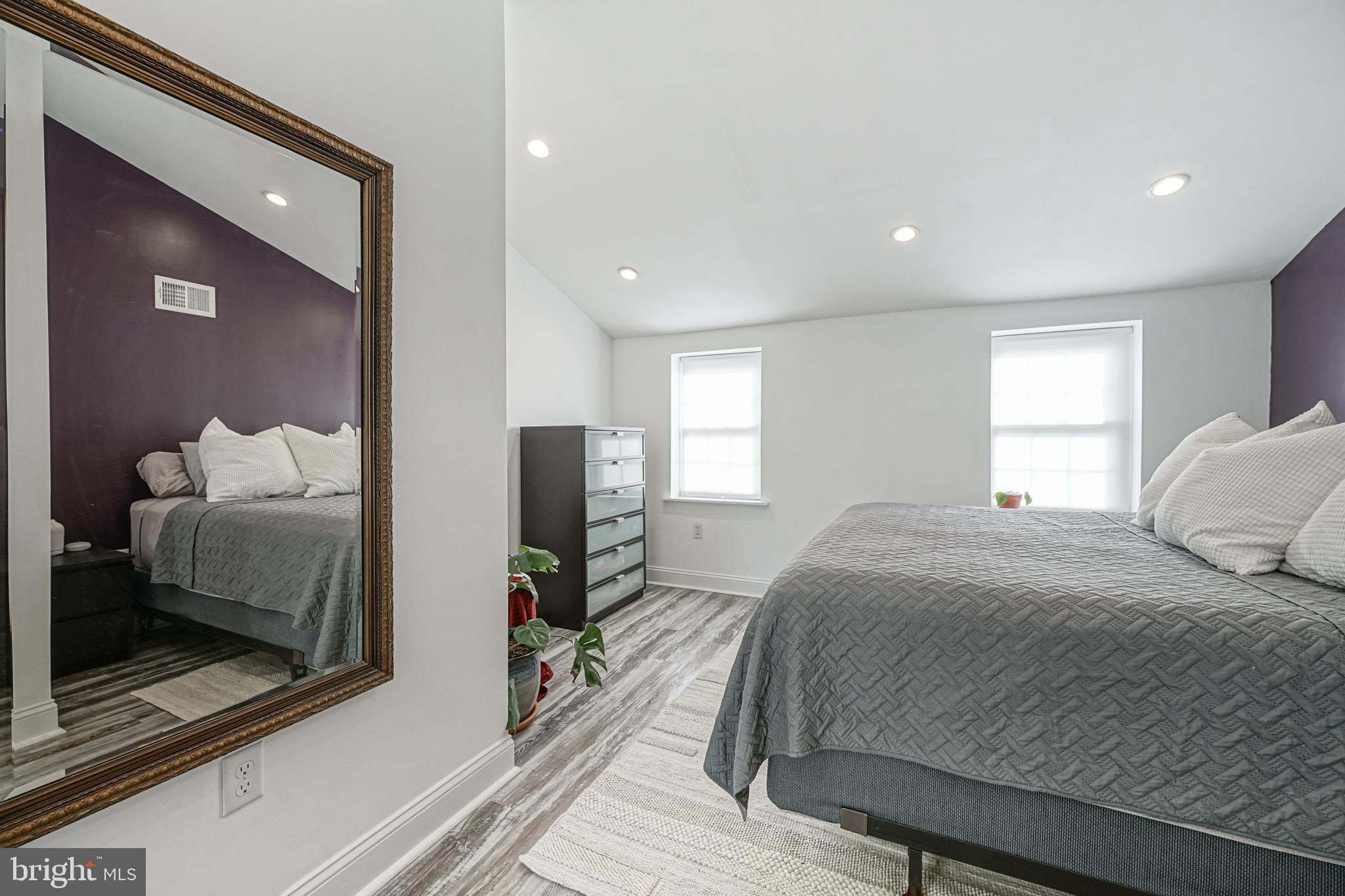 OLDE KENSINGTON - Residential